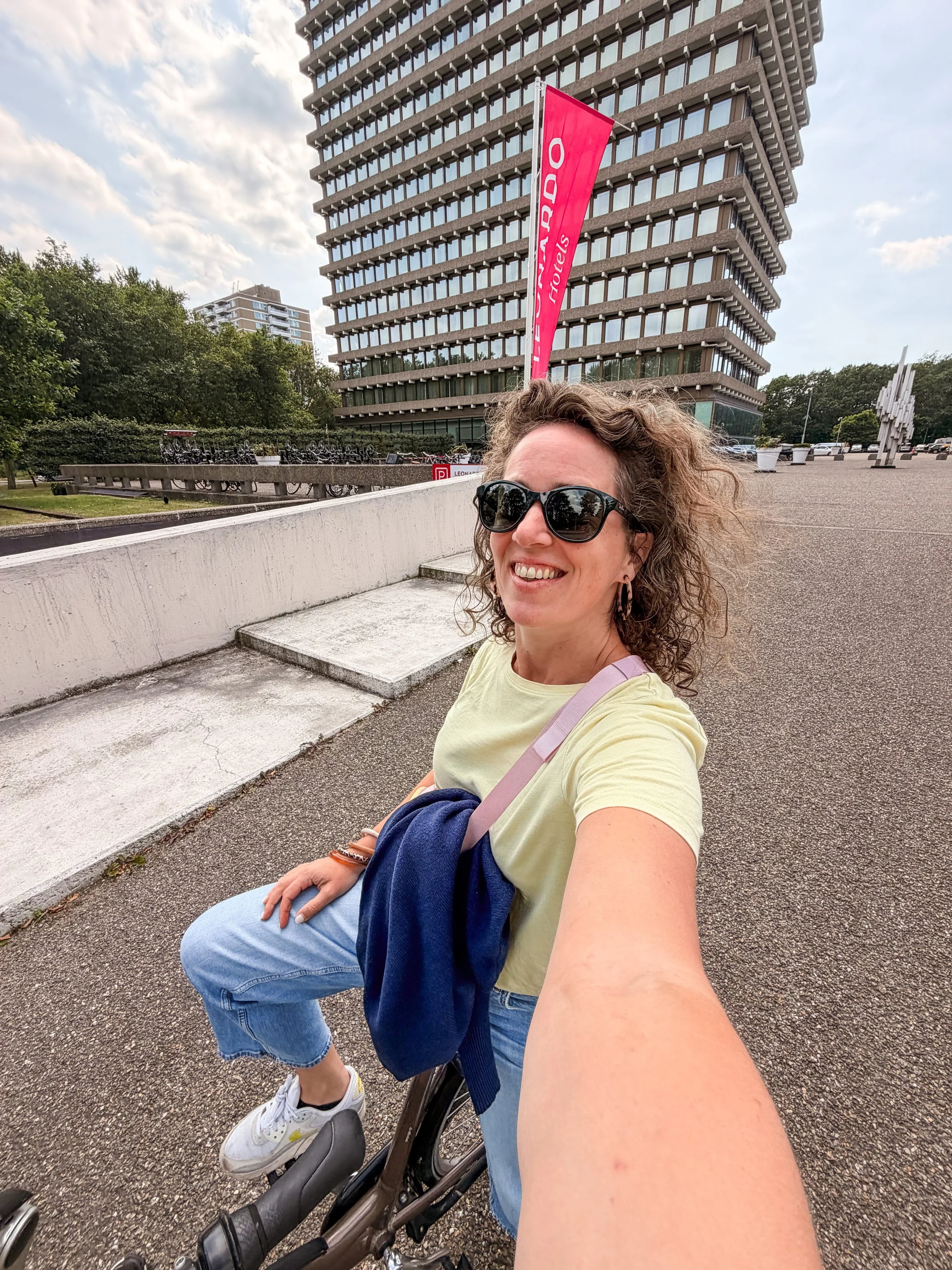 amsterdam fietsen stad verkennen.jpg