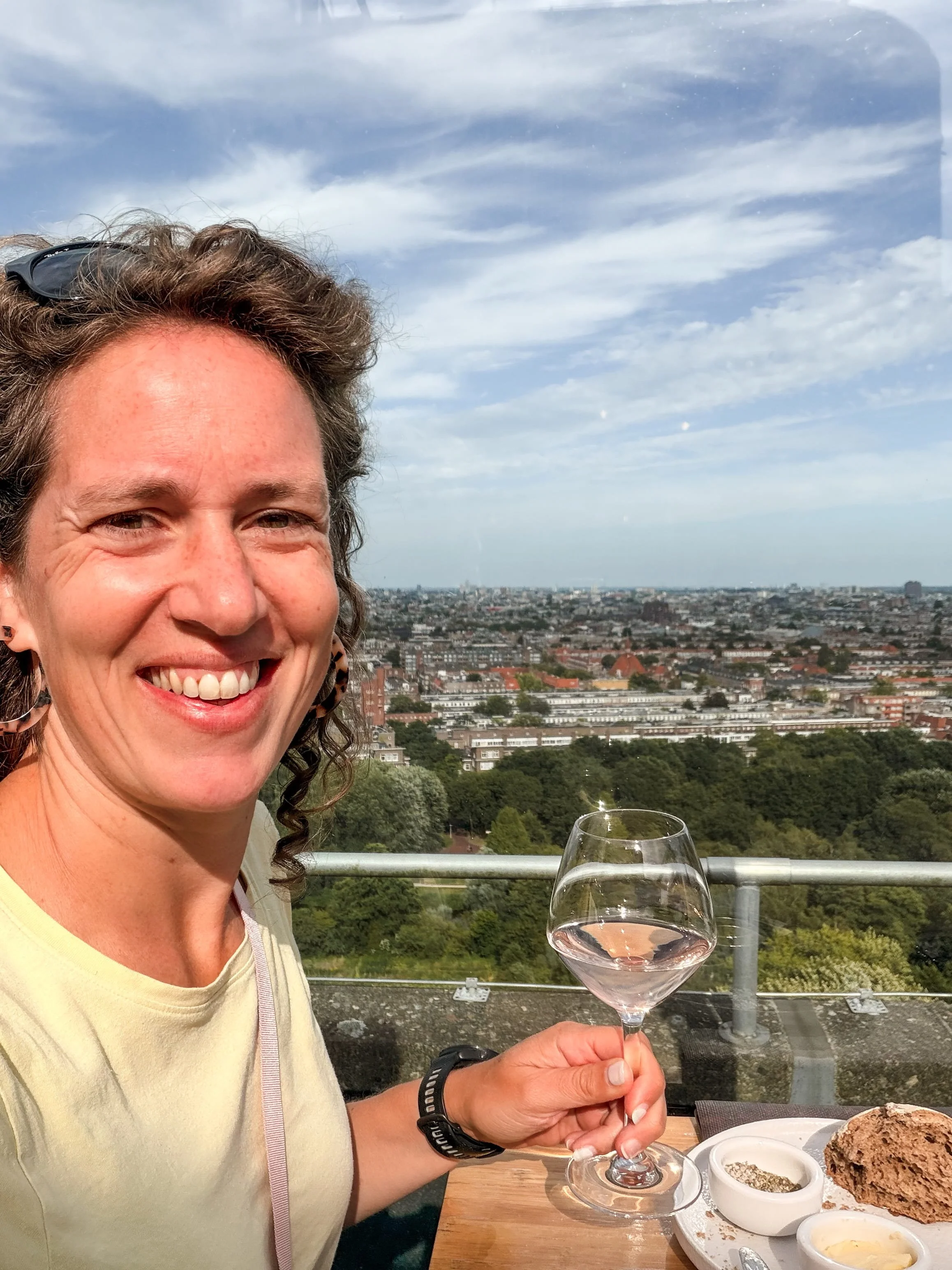 amsterdam leonardo floor 17.jpg
