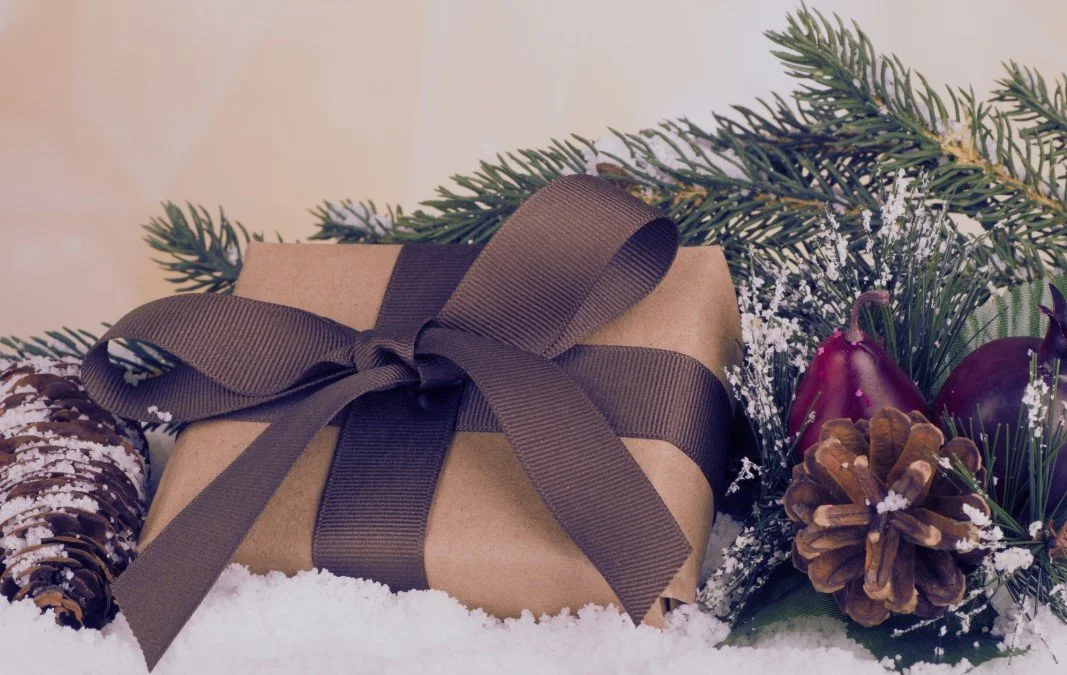 Holiday Gift Ideas for the Skincare Enthusiast In Your Life