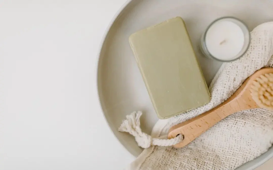 Clarisonic Brush as an Effective Tool to Lift Off Dry Skin Cells