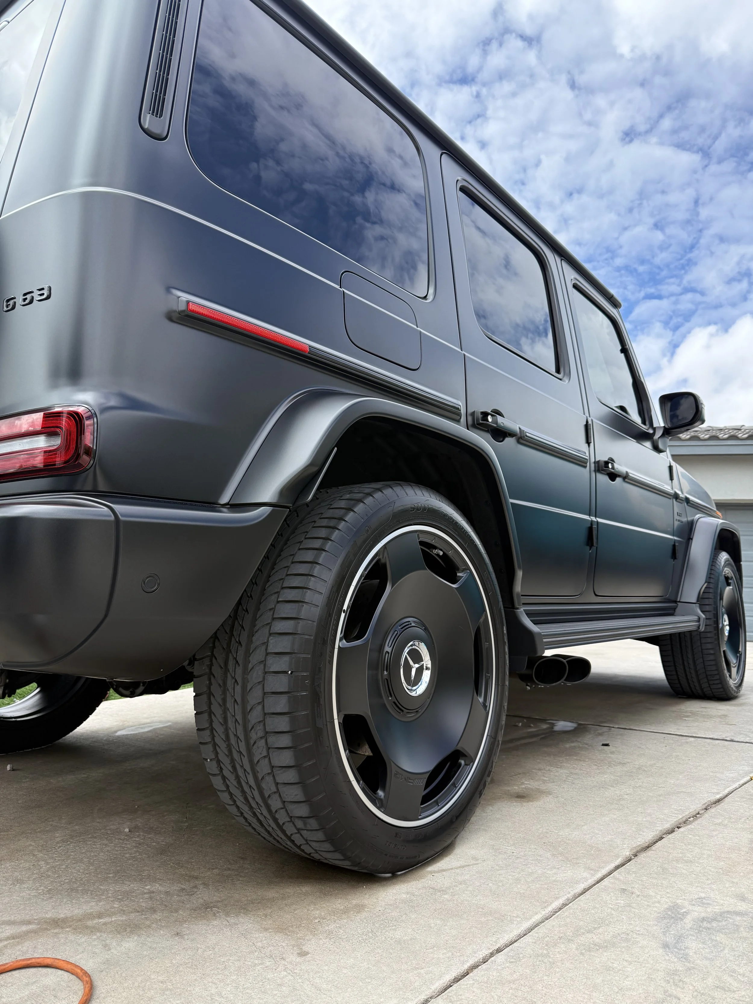 g wagon.jpg