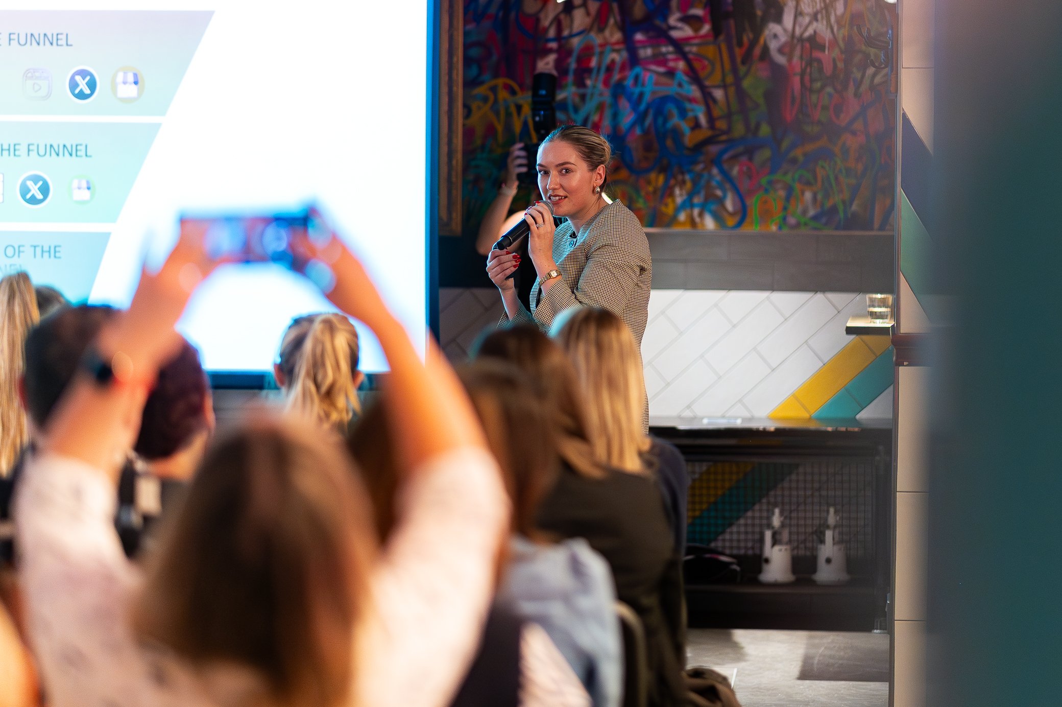 Social Day B2B 2025 sized for web-99.jpg