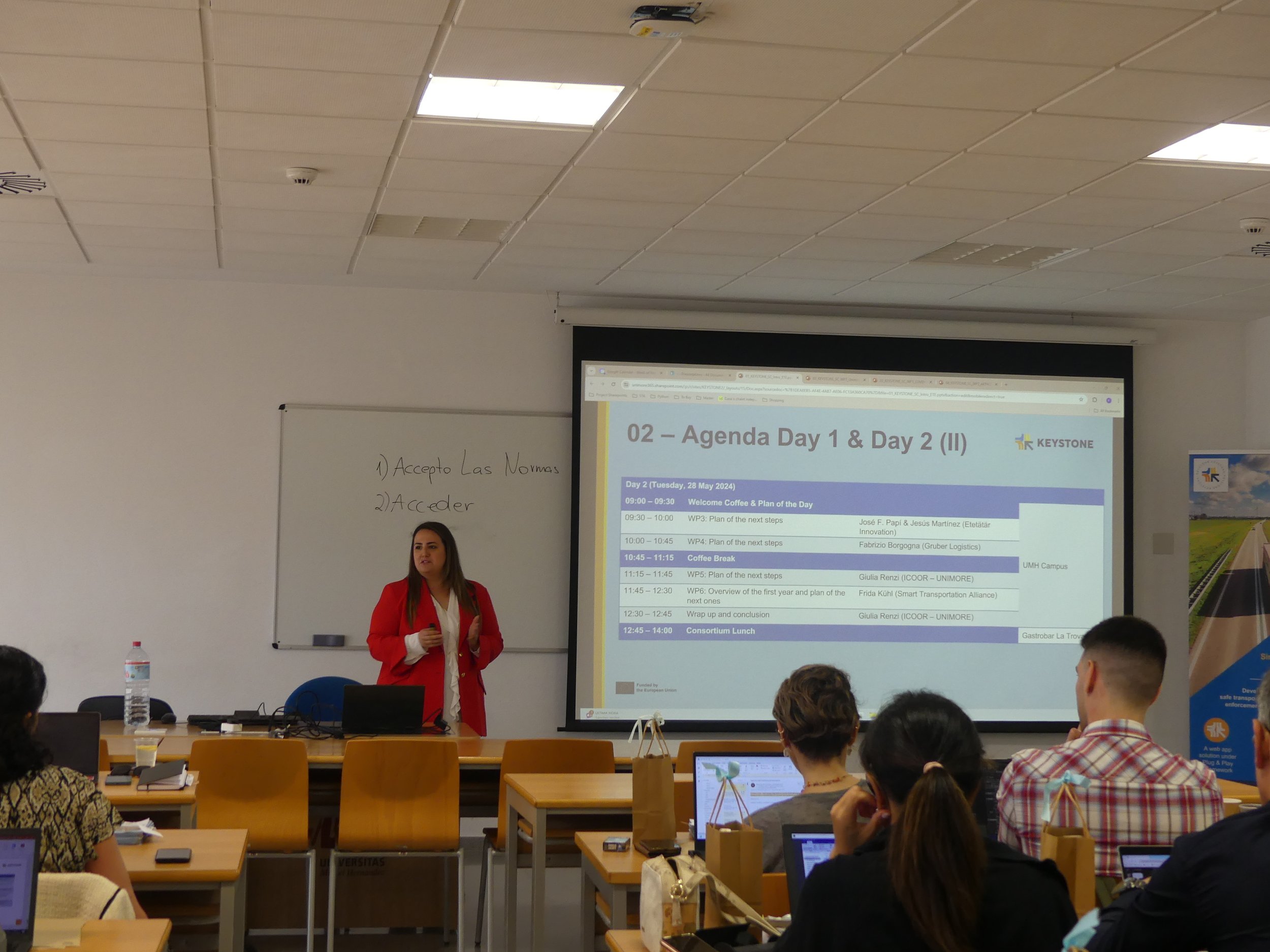 Mrs Giulia Renzi (UNIMORE) prsenting an overview of the first year of KEYSTONE project.
