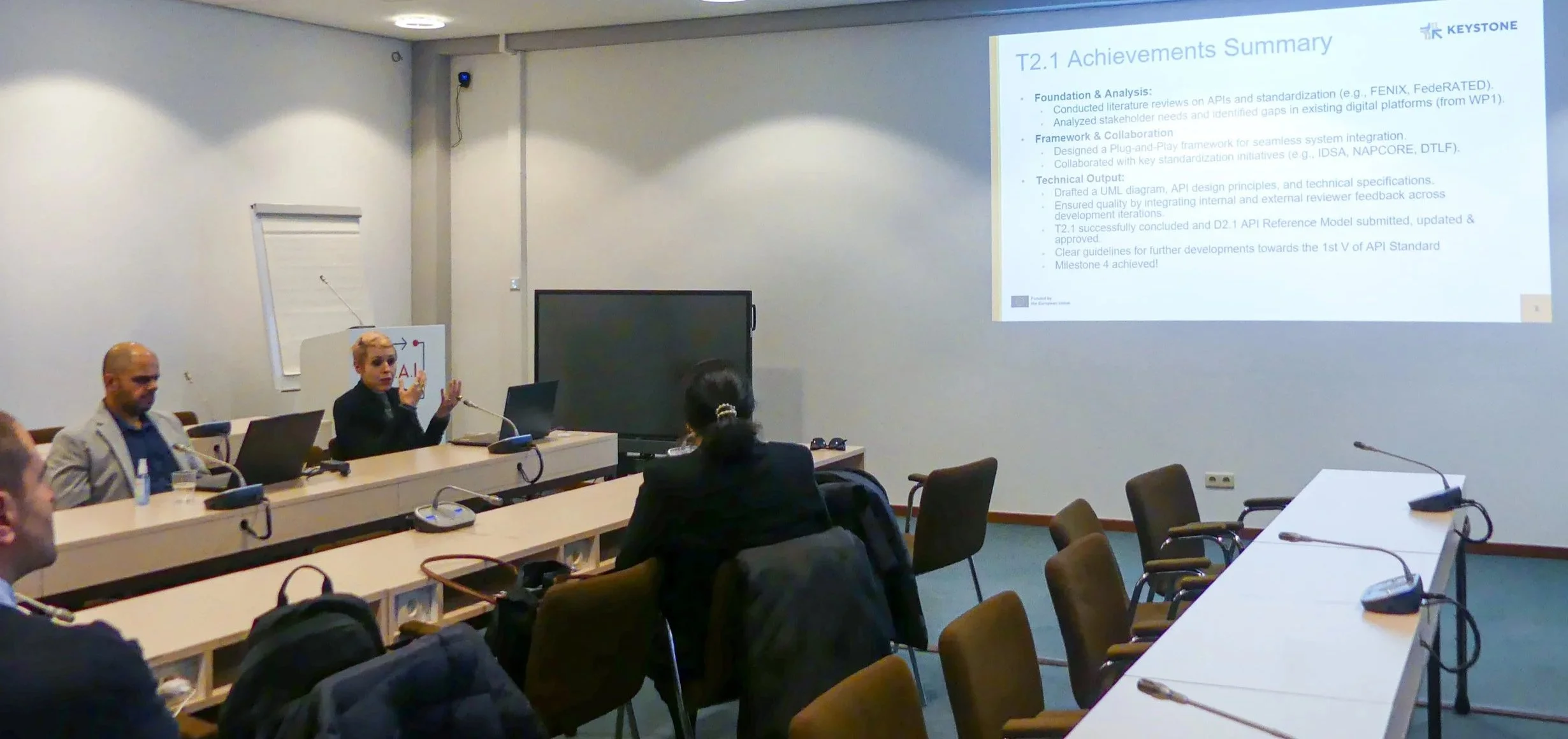 Zoe Petrakou presenting achievements in WP2.