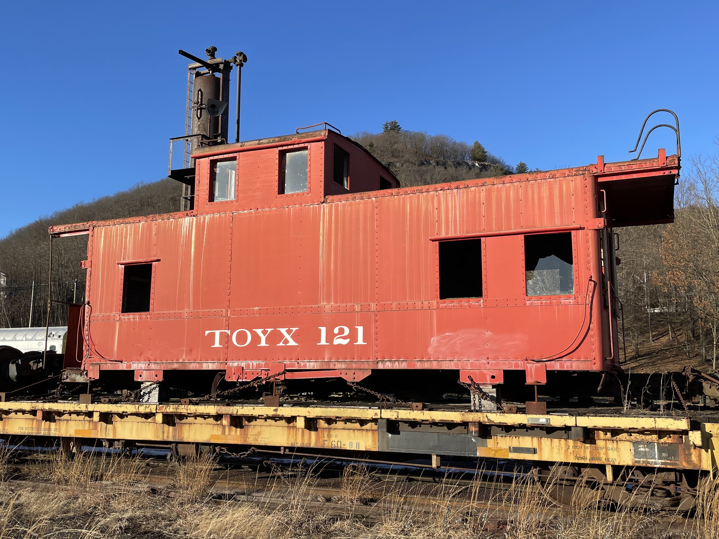 Erie caboose C121