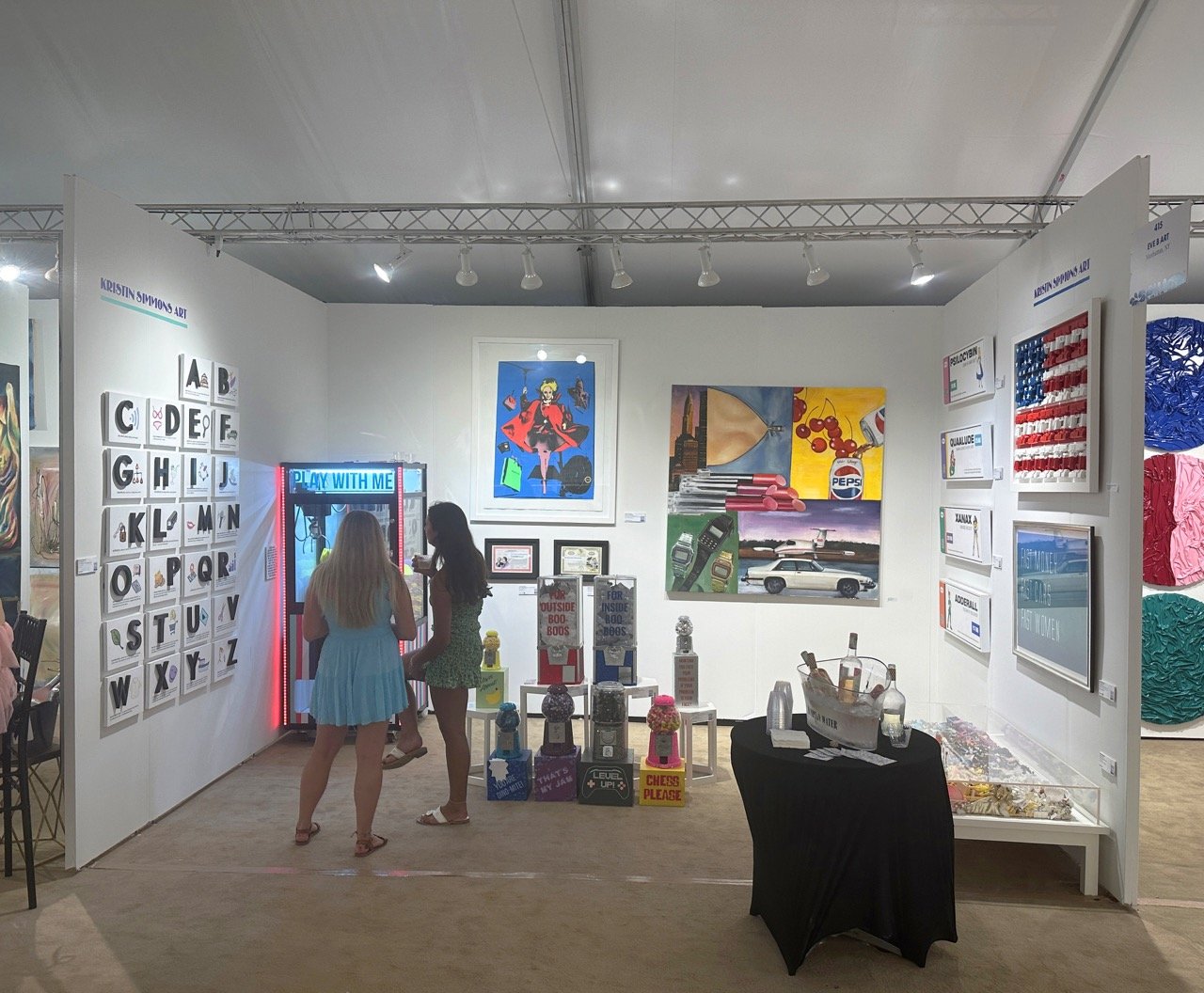 exhibitions-hamptons-art-fair-kristin-simmons-4.jpeg