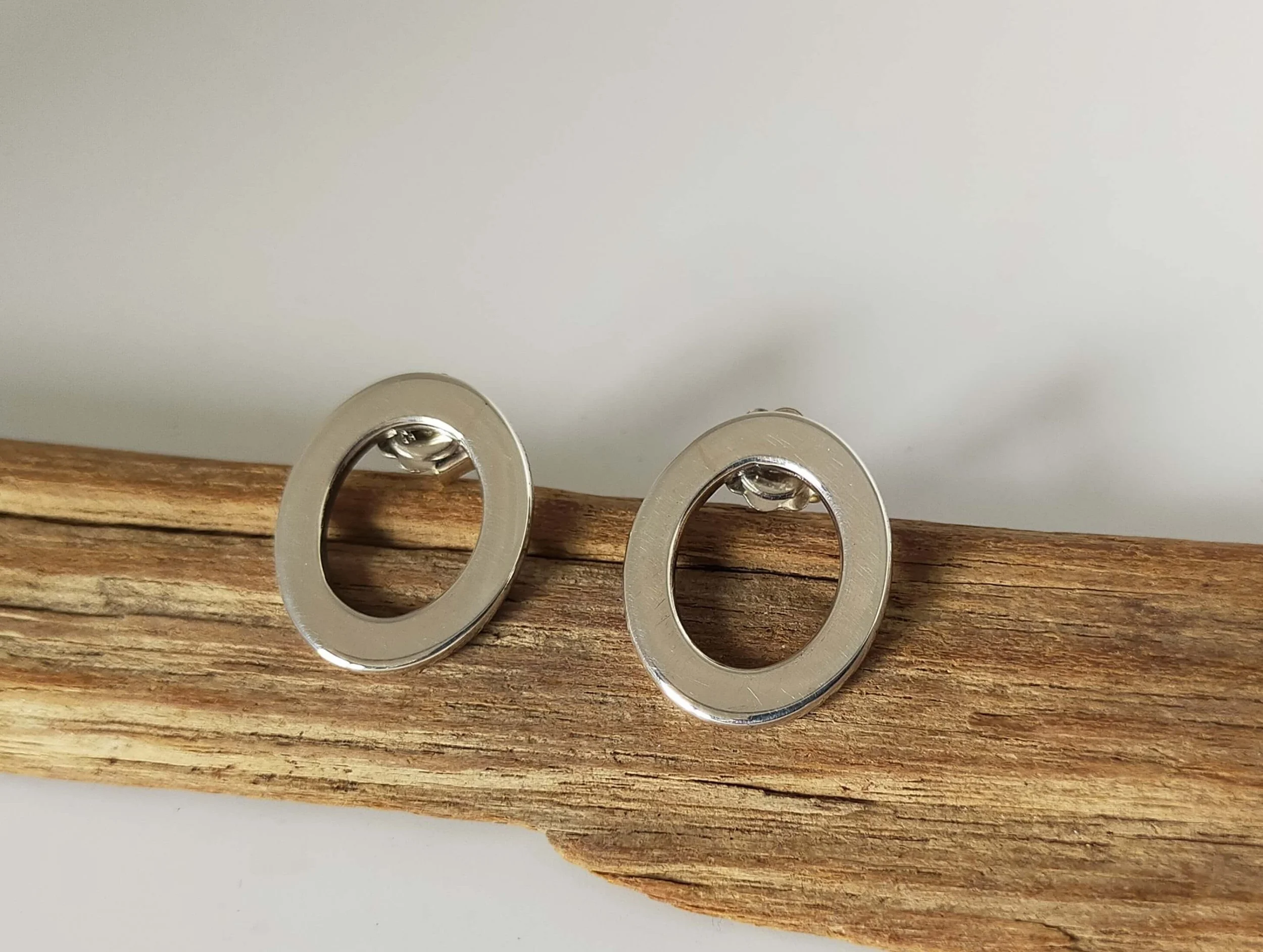 Heritage Silver Oval Stud Earrings
