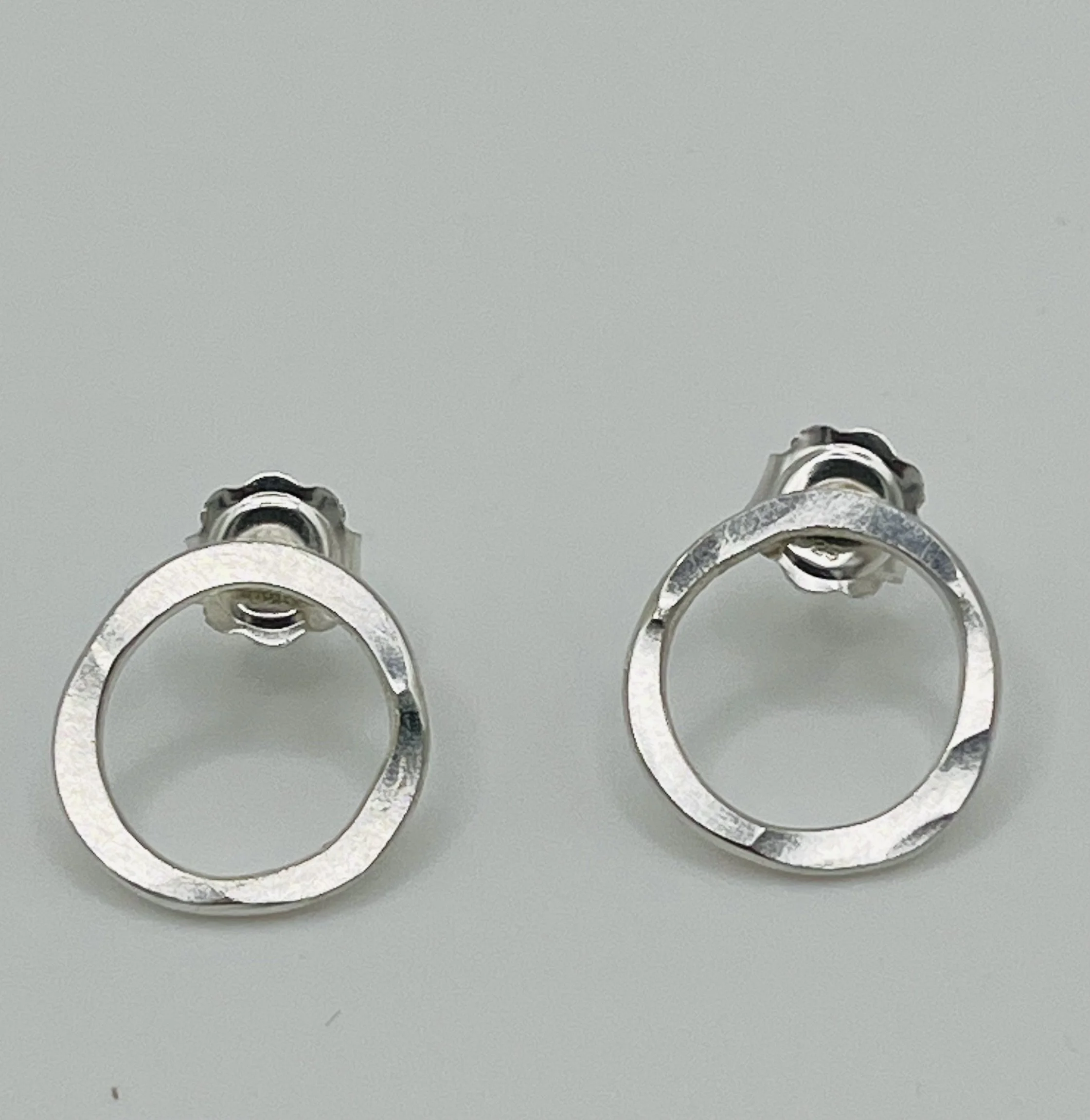 Velora Flat hammerd silver studs