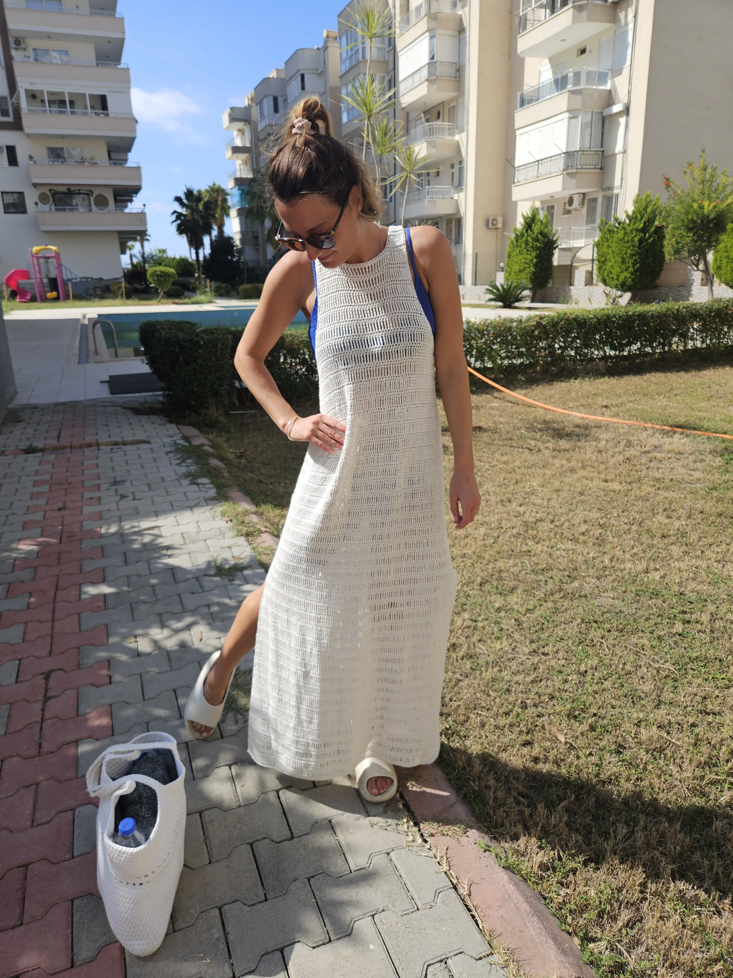 The floor length beach dress - crochet pattern