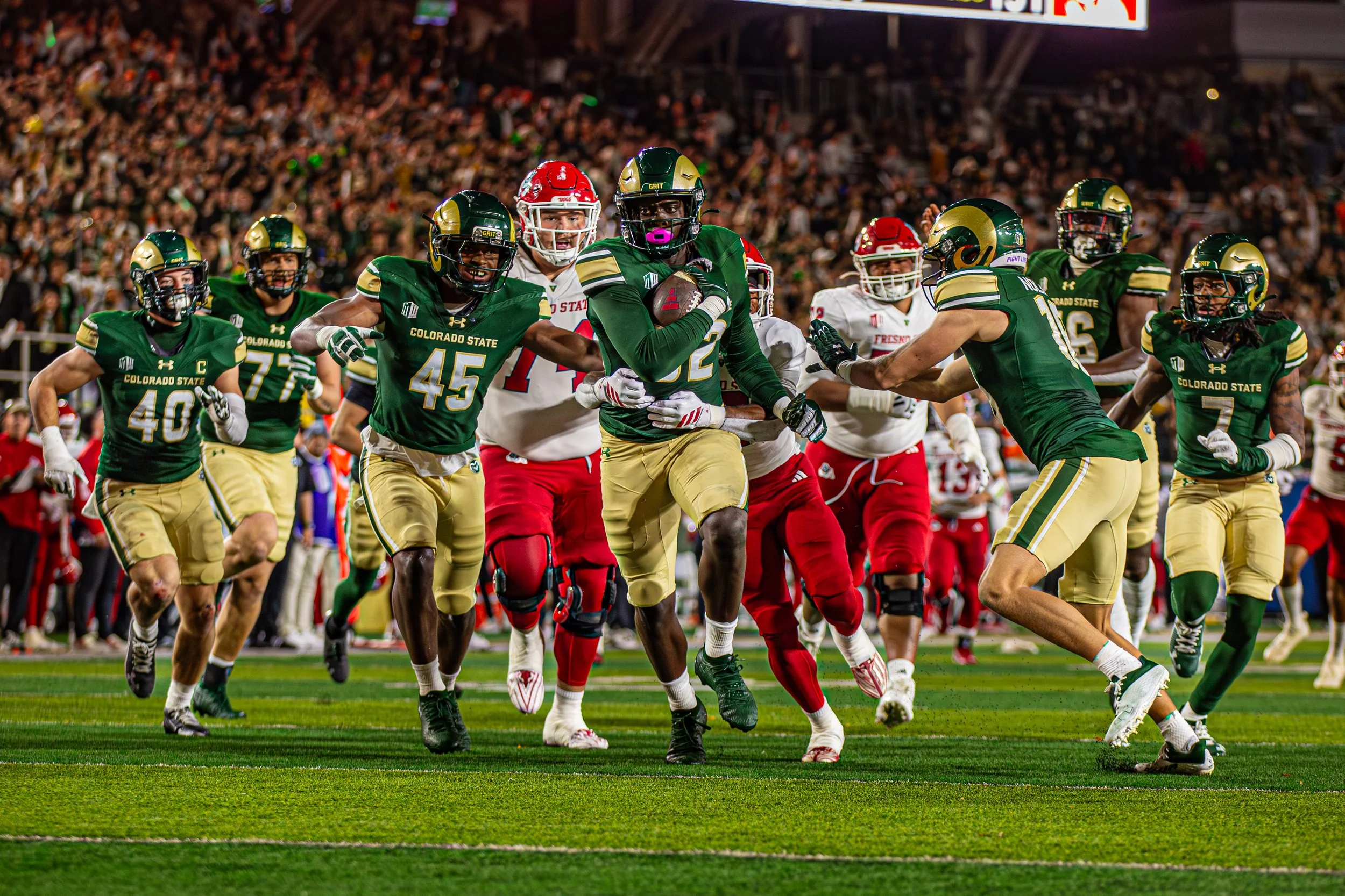101025 vs  Fresno State-188.jpg