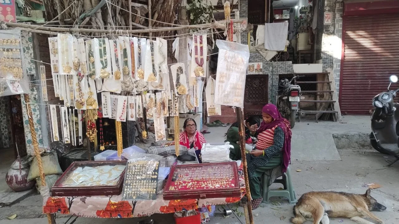 मंगल बाज़ार / रितु