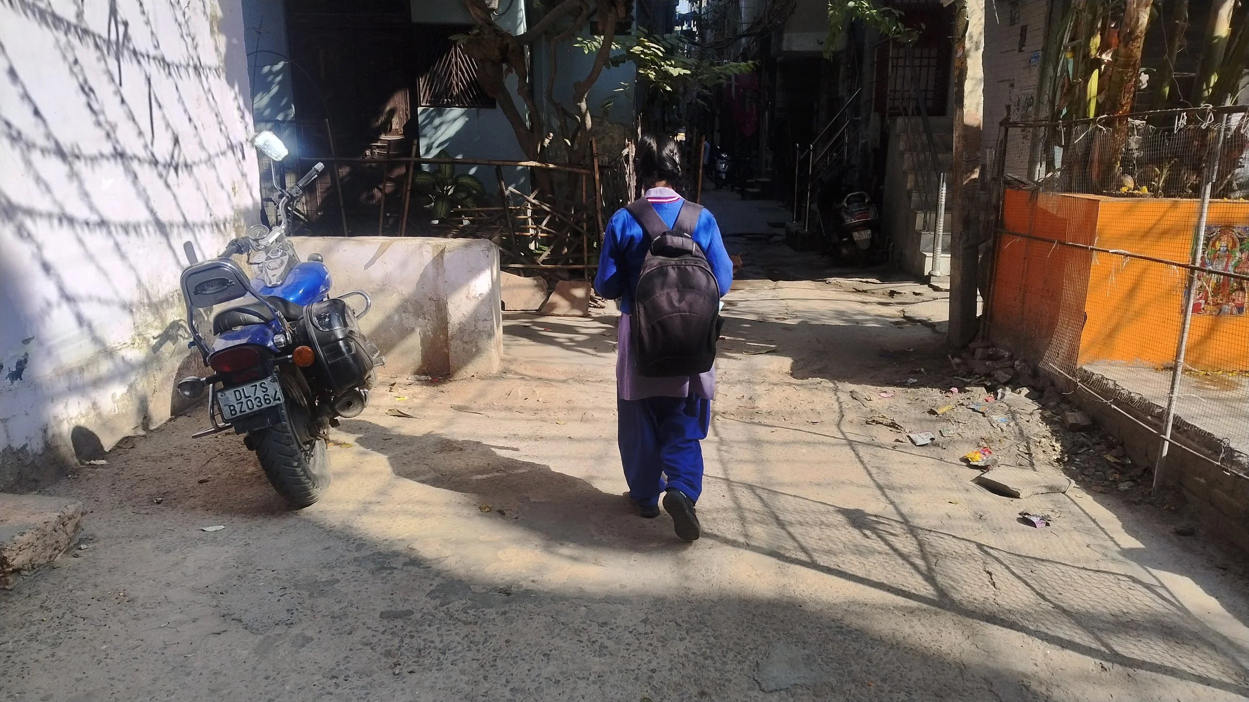 सन्नाटा भरा माहौल / प्रियांशी