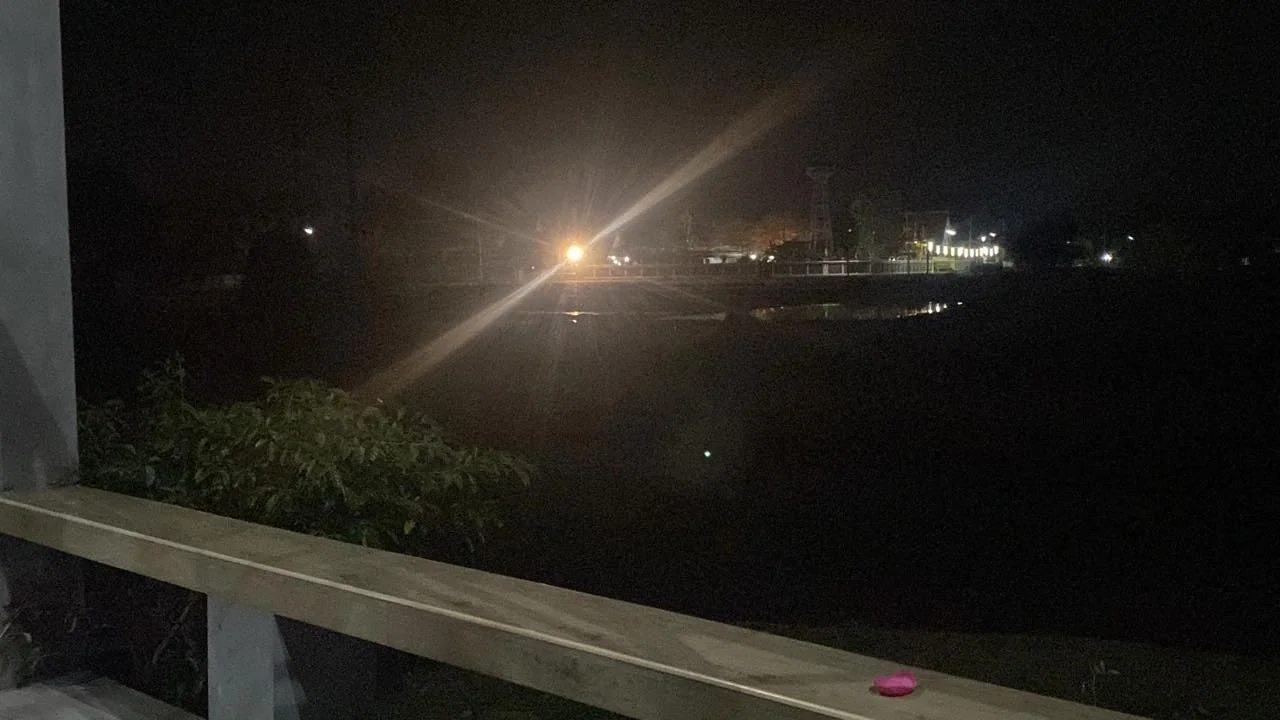 For some reason the temple right across from us decided to bust out the spotlight and point it directly into our house.  Im not clever enough to think of something to write about the light of the world.