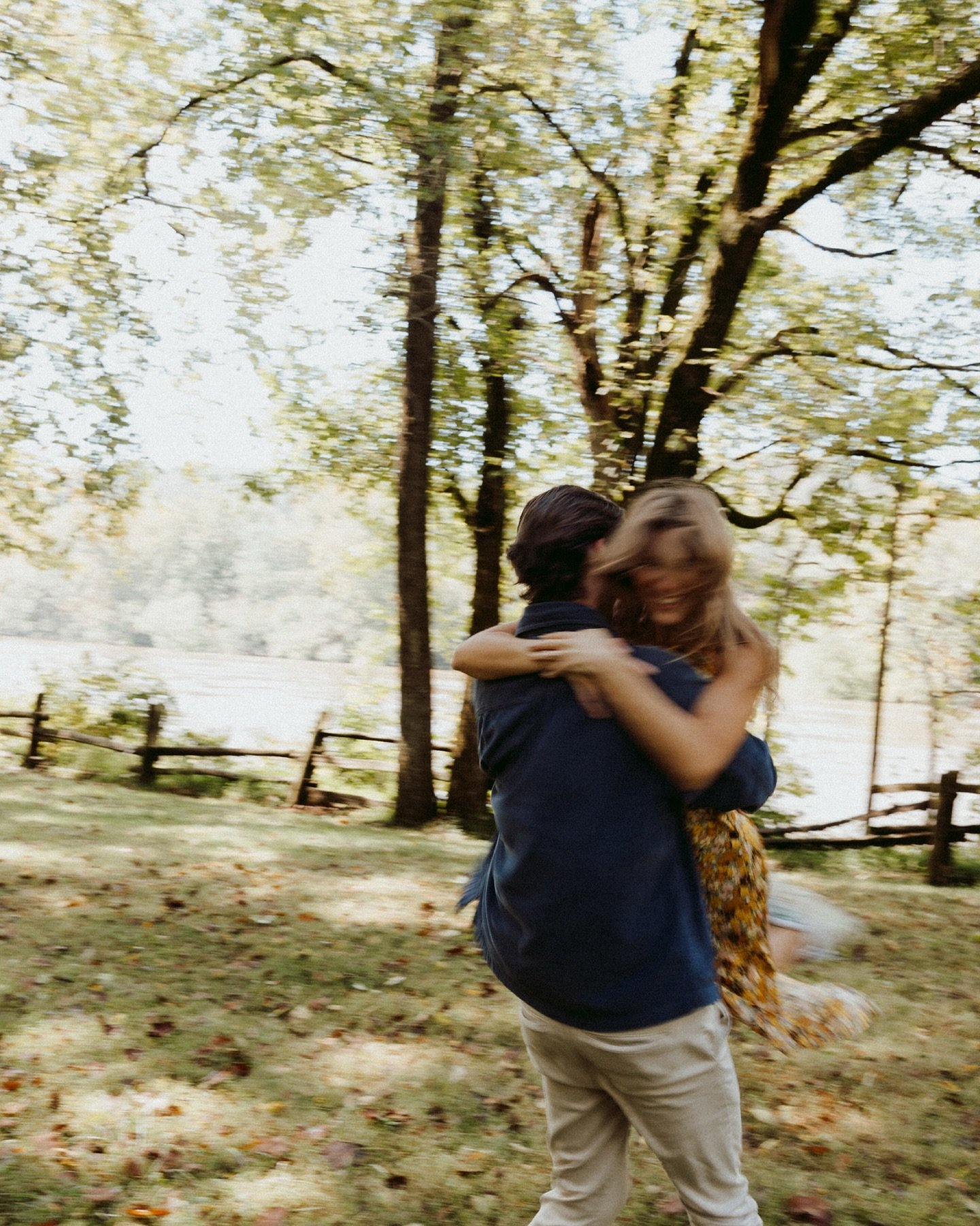 two of my best friends are engaged🥹 

Kelton texted me a couple of weeks before the proposal asking if I could help him with finalizing details. Nothing made me more excited than rushing to tell our best friends to GET READY! In a turn of events, Ke