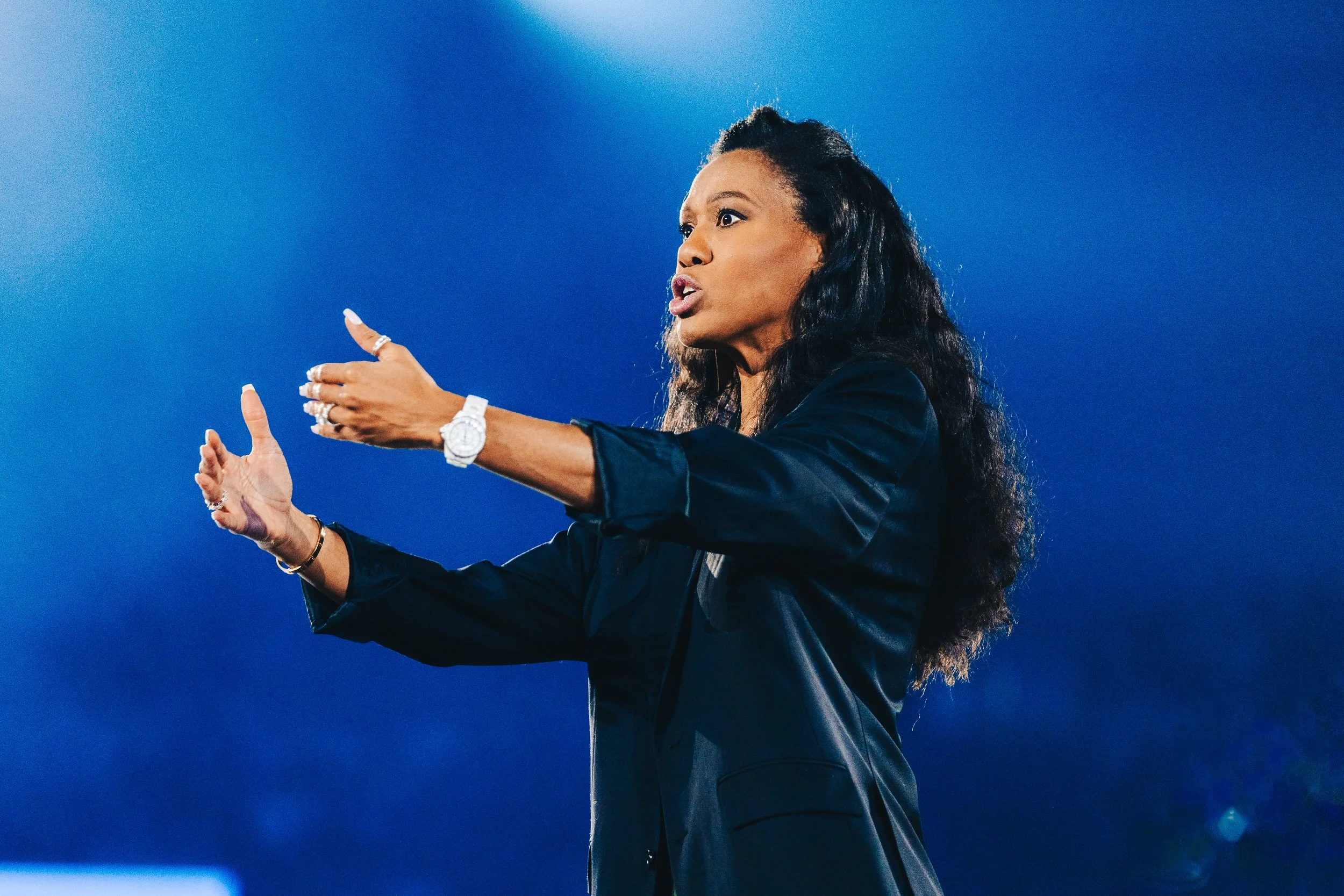 priscilla shirer