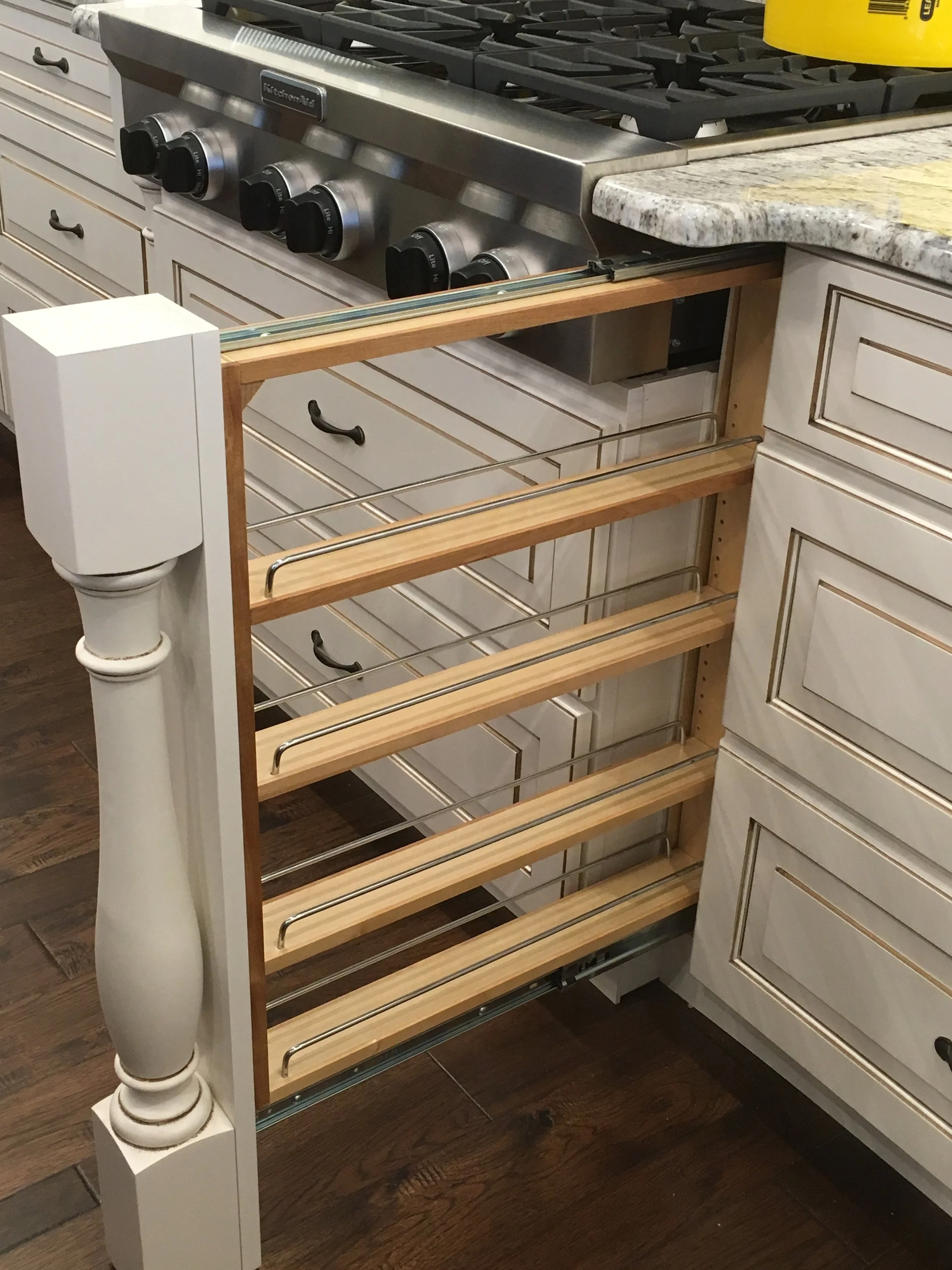 custom cabinets, Missouri cabinet maker. spice rack, custom cabinets with storage
