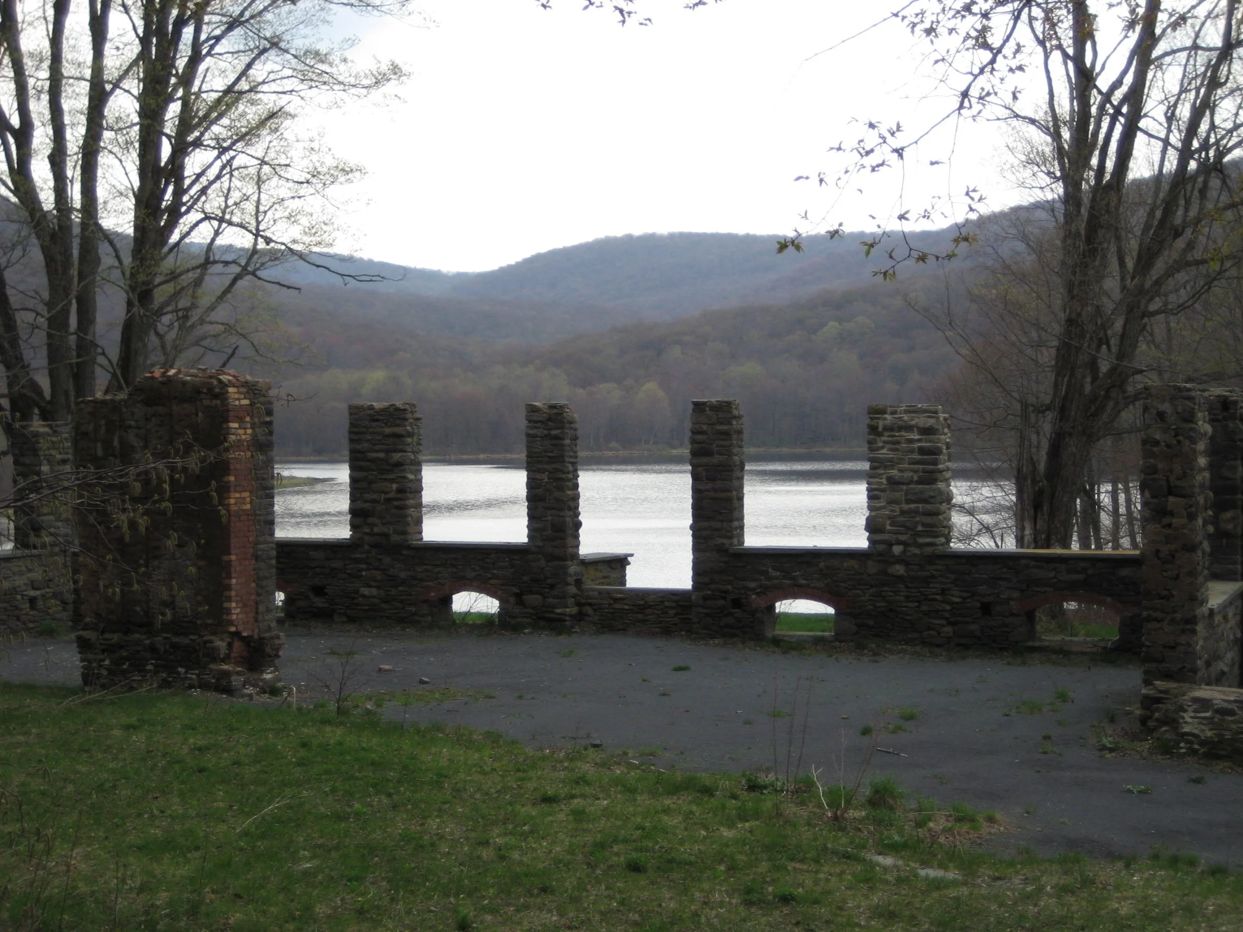 Hike Alder Lake to Balsam Lake Mountain via Mill Brook Ridge 