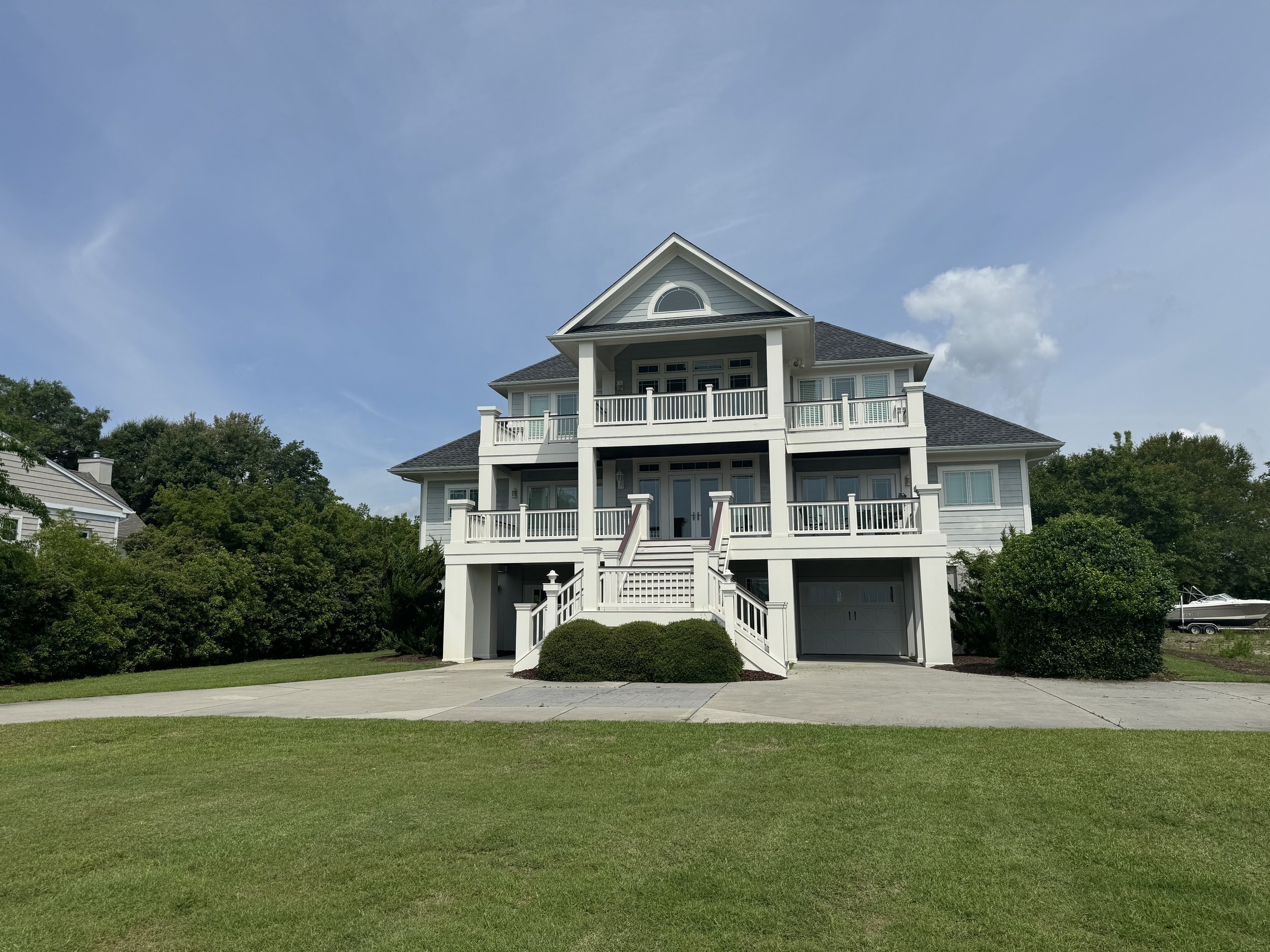SOLD | 107 Dogwood Circle