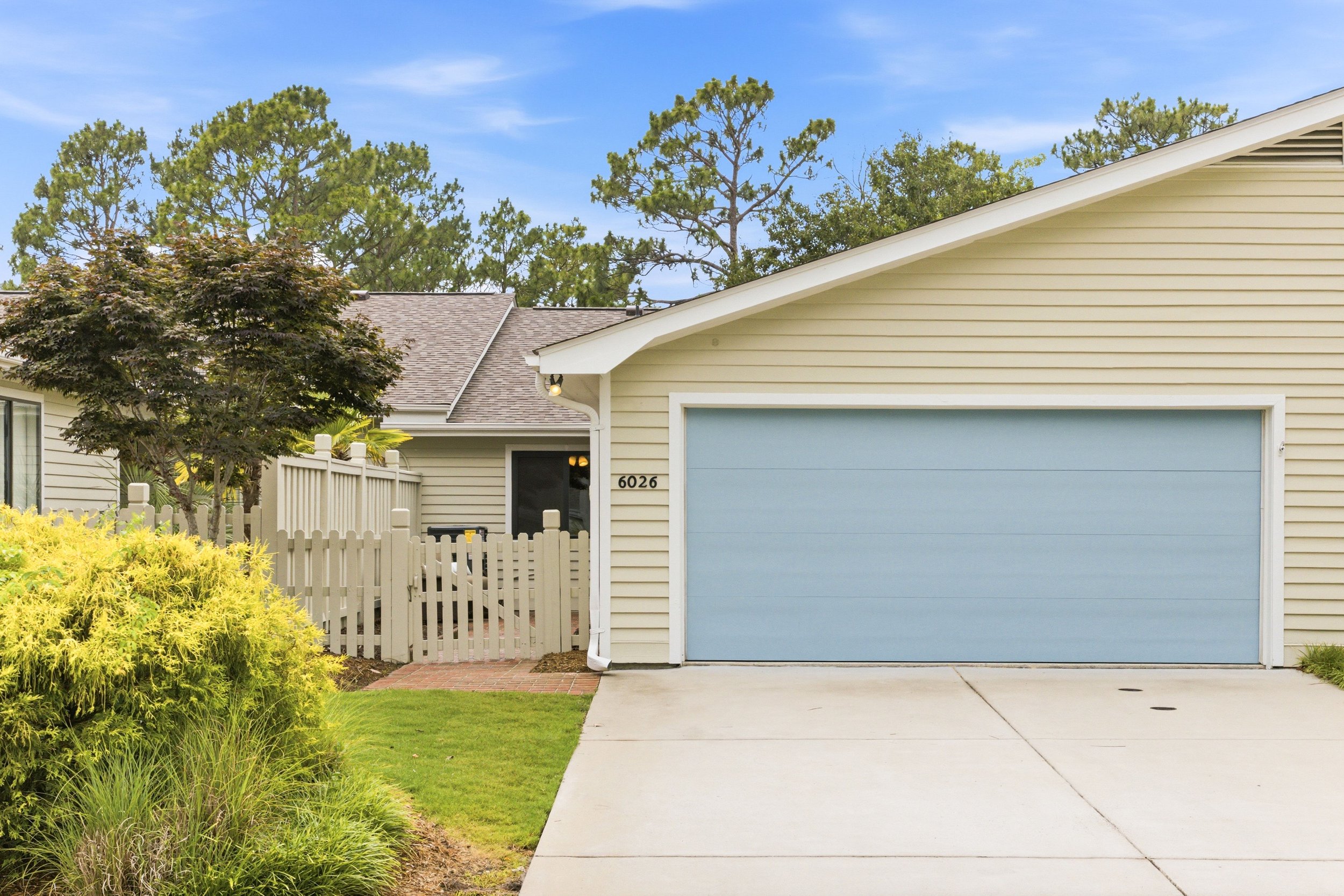 FOR SALE | 6026 Inland Greens Dr.