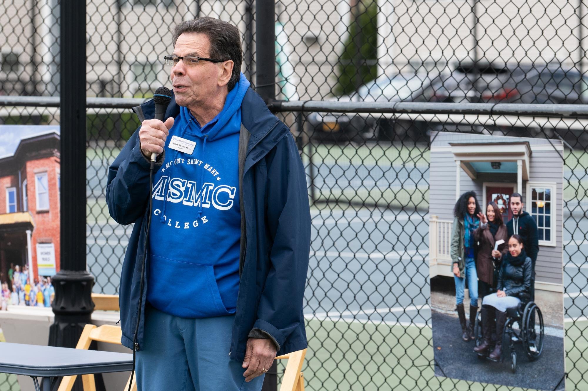 25 NOTES Habitat Walk 6170.jpg