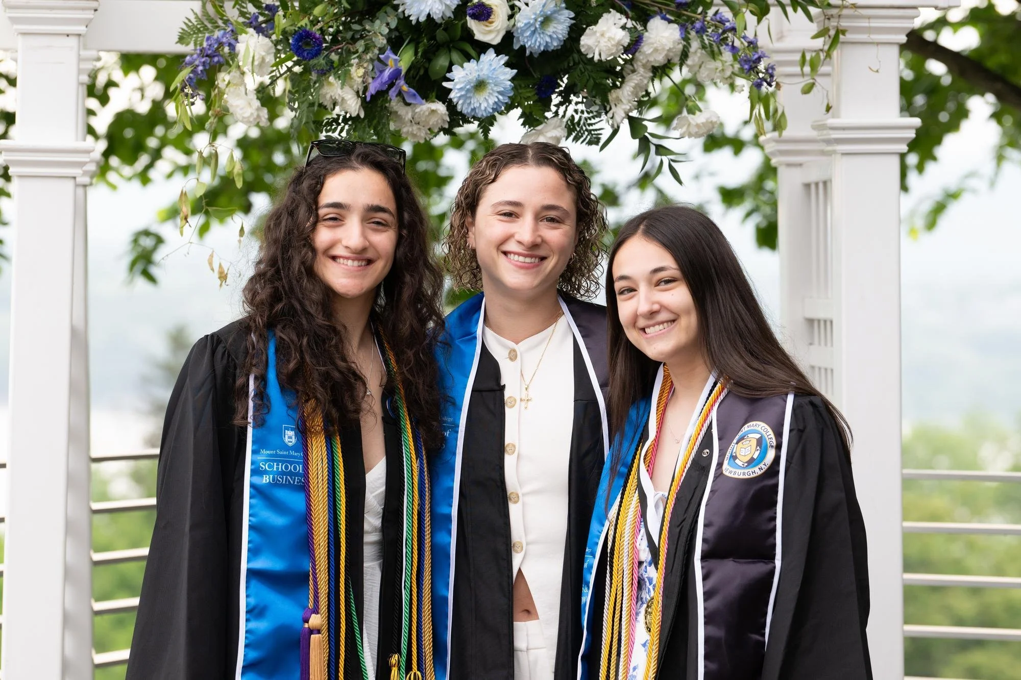 25 MAIN Commencement 5154.jpg