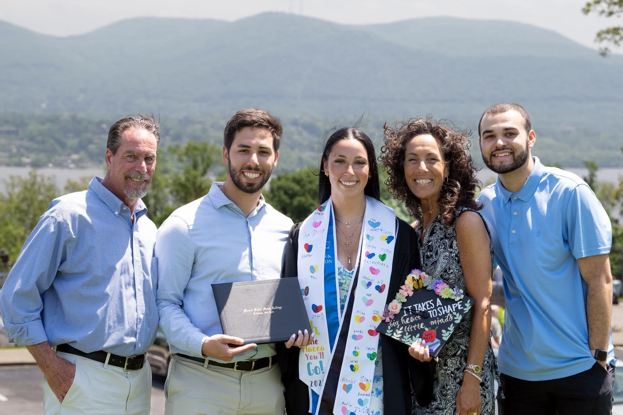 25 MAIN Commencement 6614.jpg