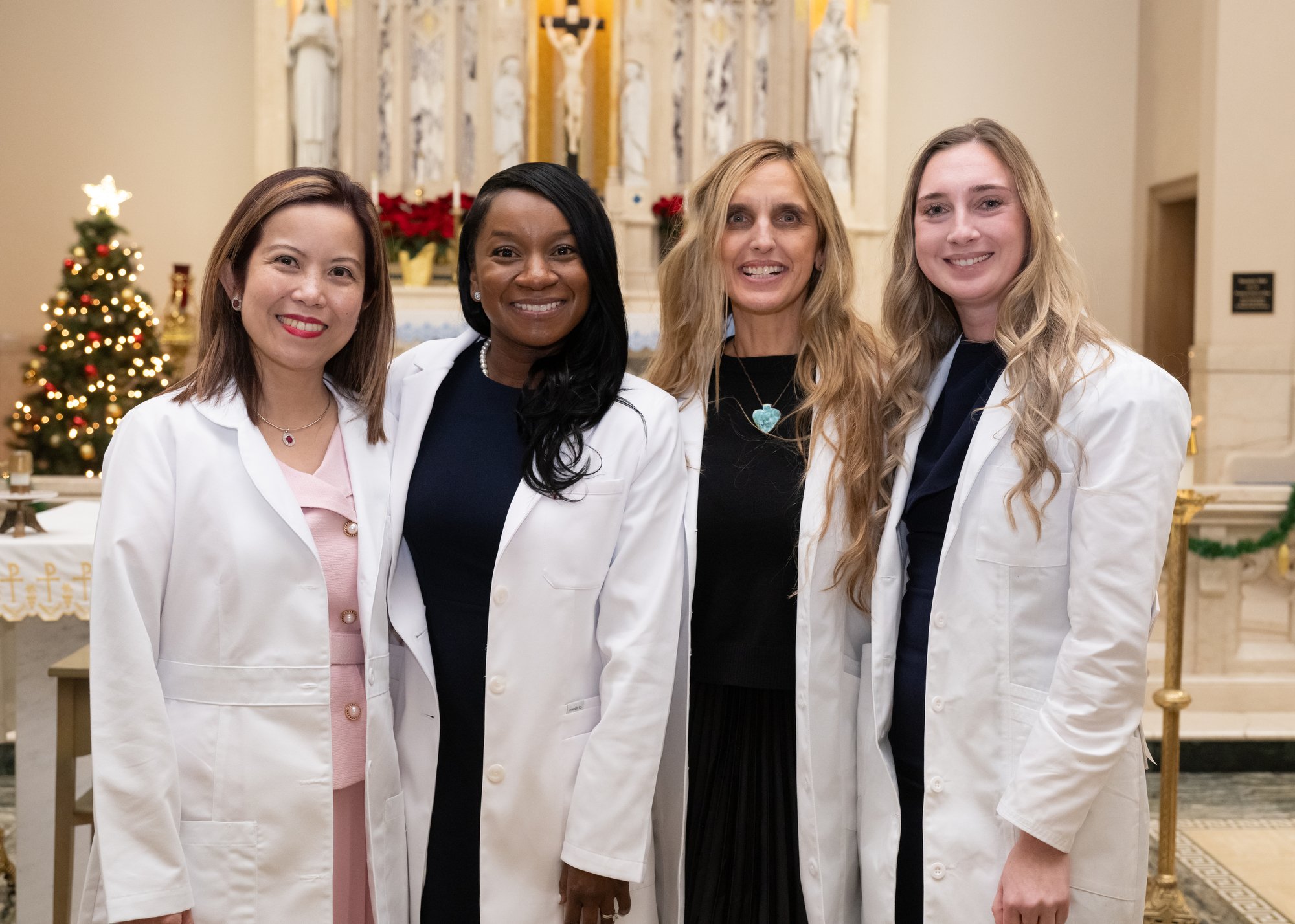 NP graduates earn White Coats