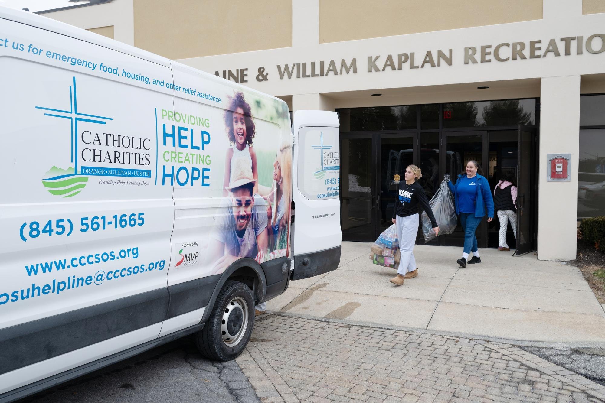 26 Toy Drive 692.jpg 692.jpg