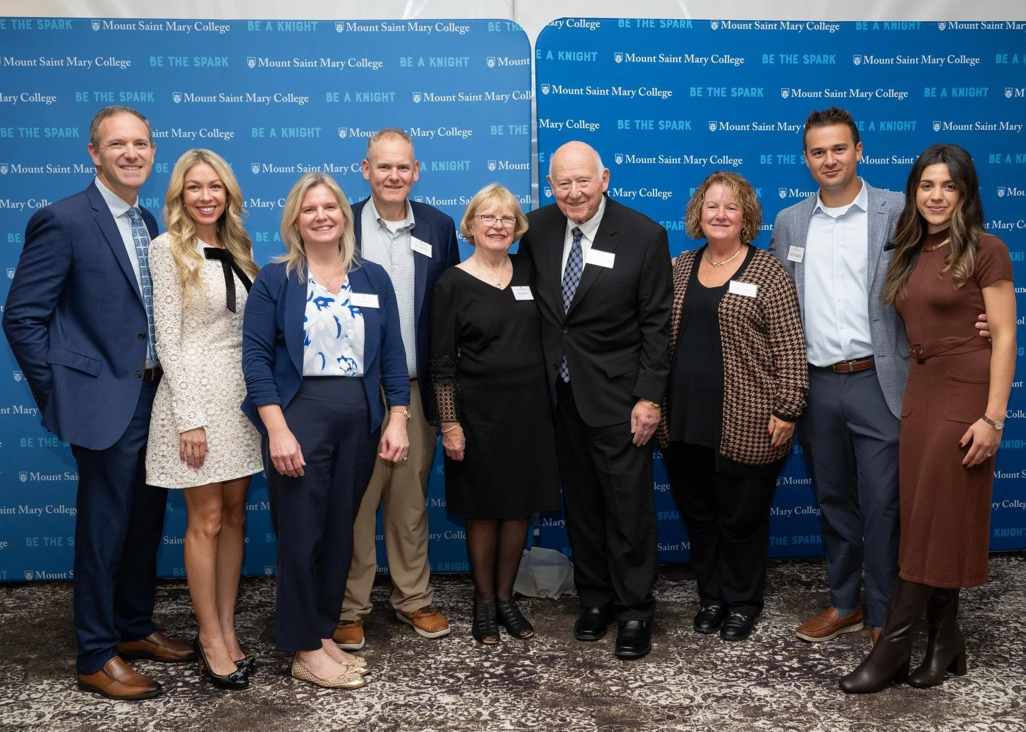 26 Gala 7975.jpg 7975.jpg