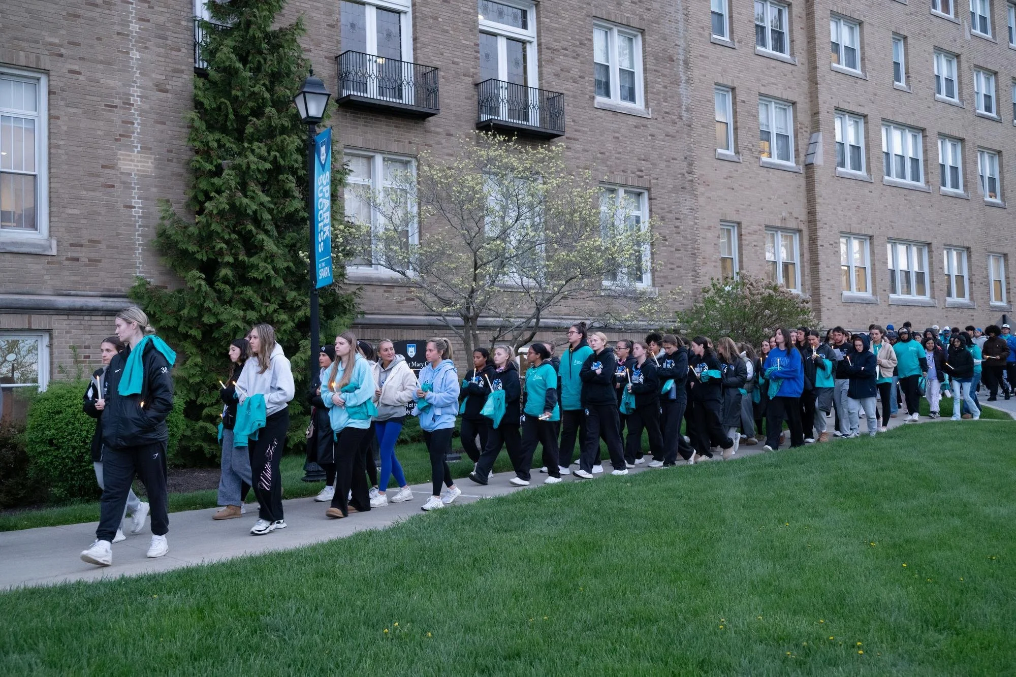726 NOTES ENGAGE TAKE BACK 6138.jpg