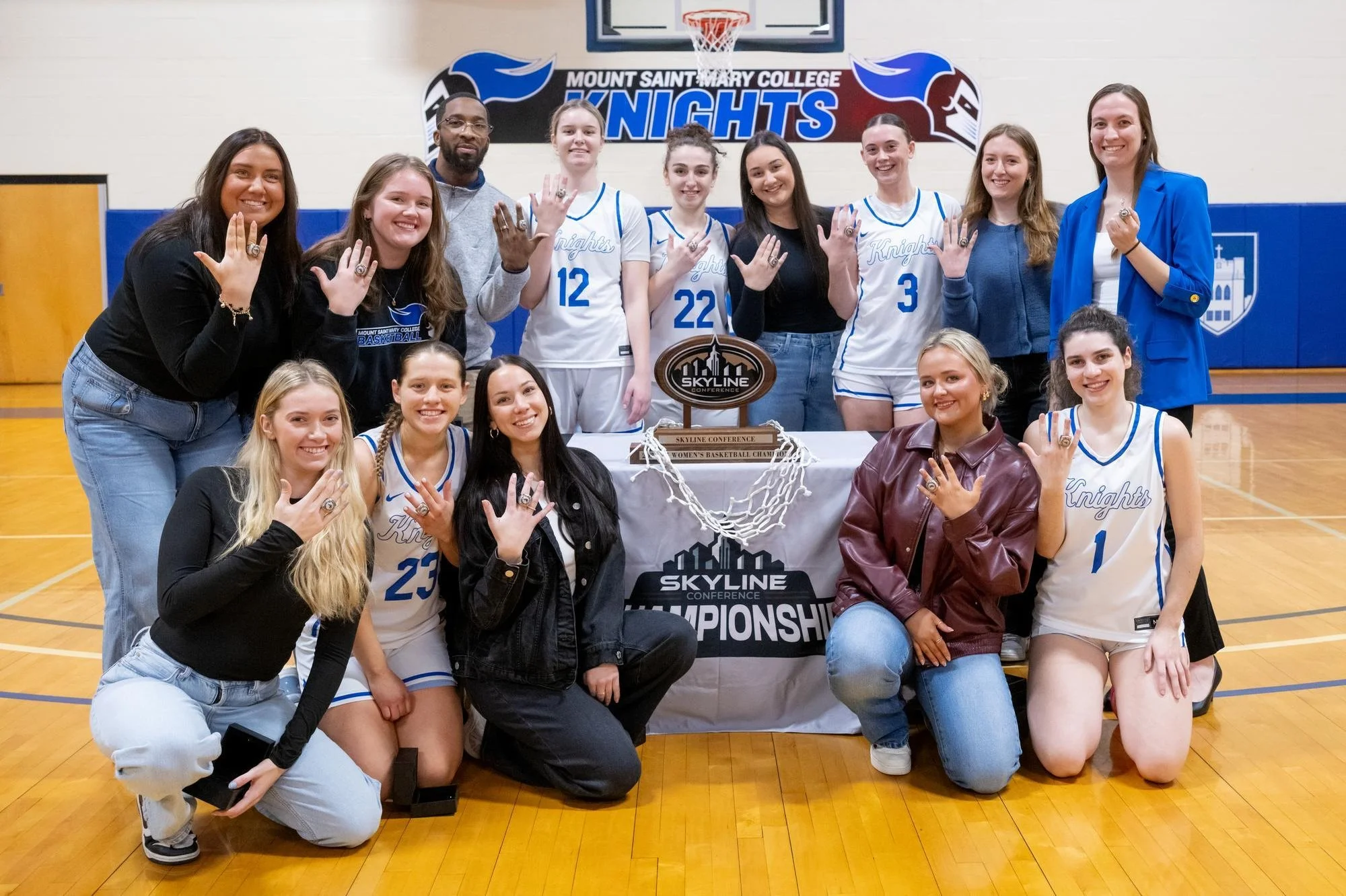 Basketball W 5564[11].jpg