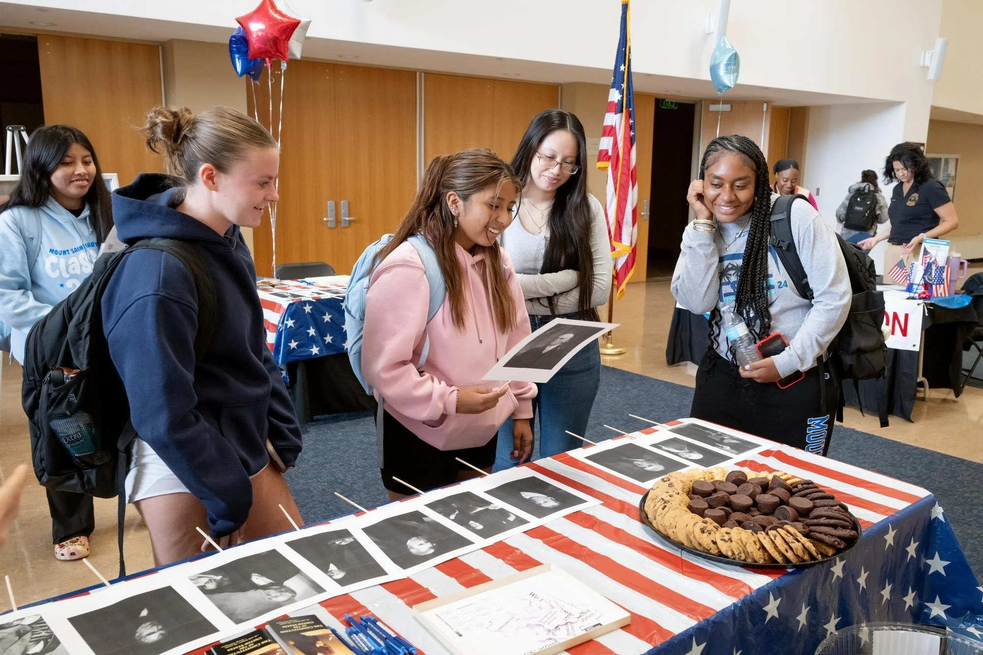 26 Constitution day 8091.jpg 8091.jpg