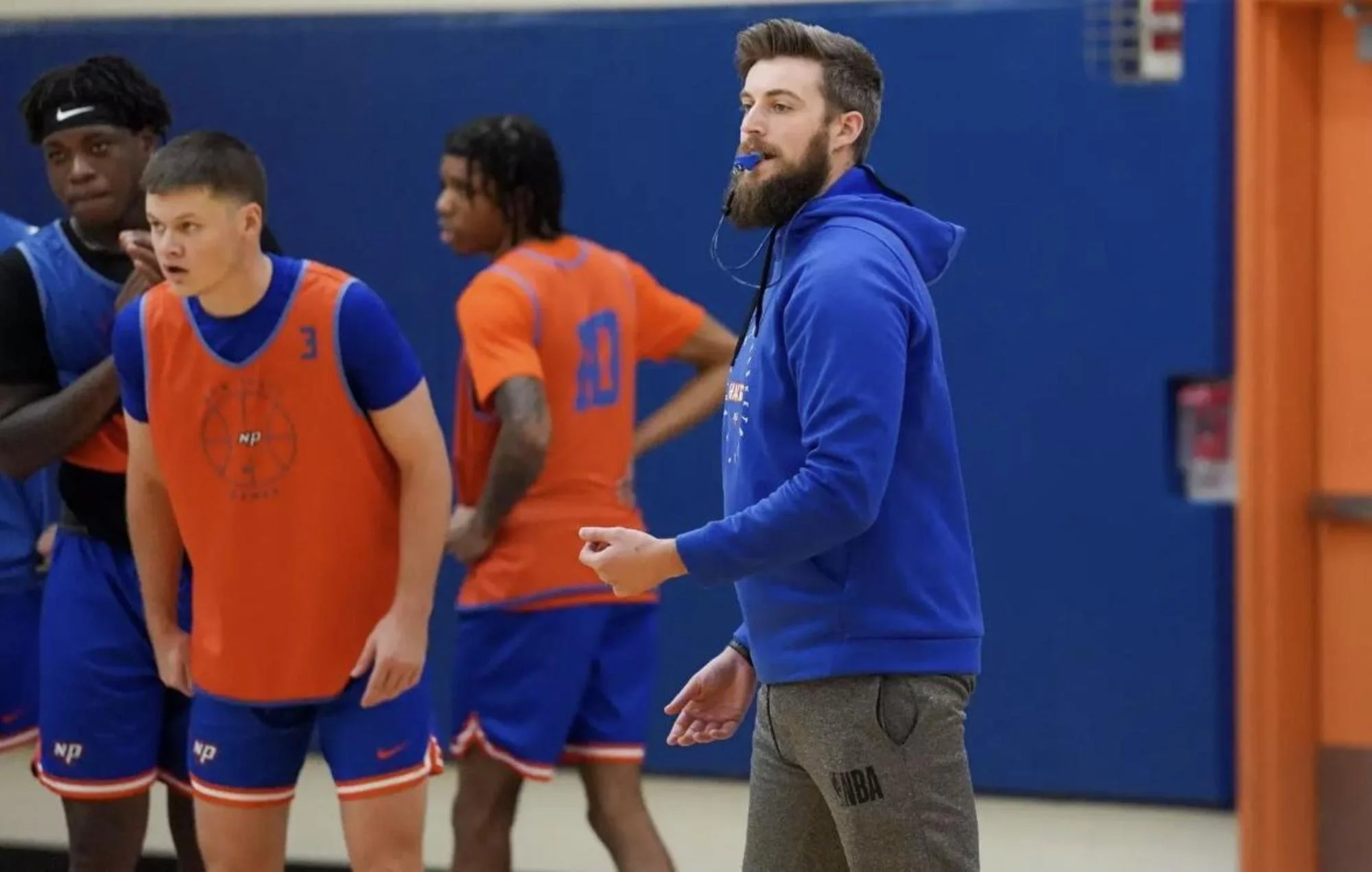Men’s basketball coach Kadlubowski retires, Duffy takes the reins