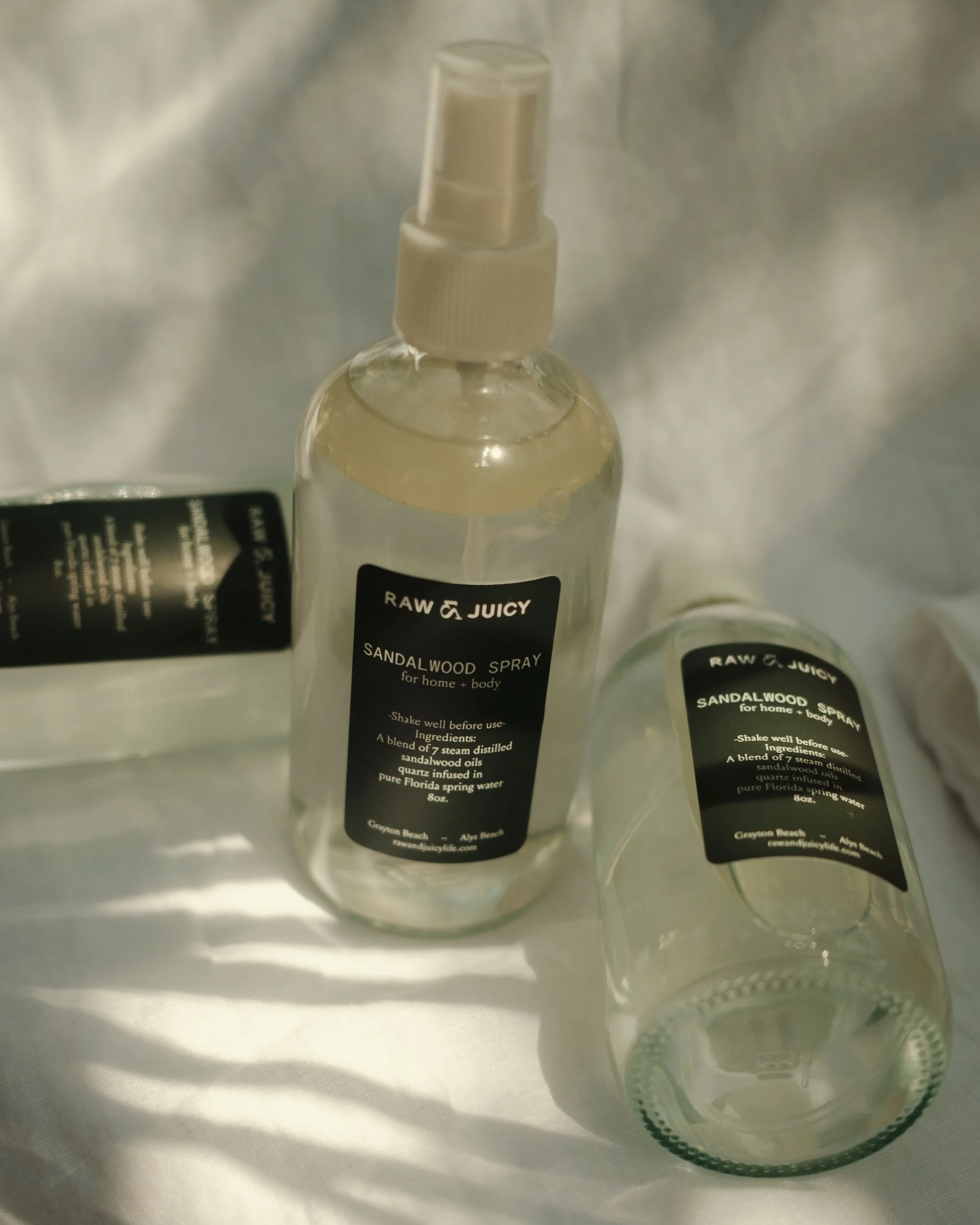 RawAndJuicyShop-SandalwoodSpray-02 – 1.jpg