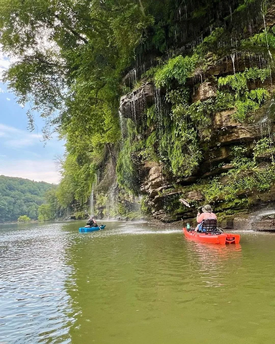 Creekside cabin and RV sites in Smithville TN near Center Hill Lake, Burgess Falls, and Rock Island State Park.