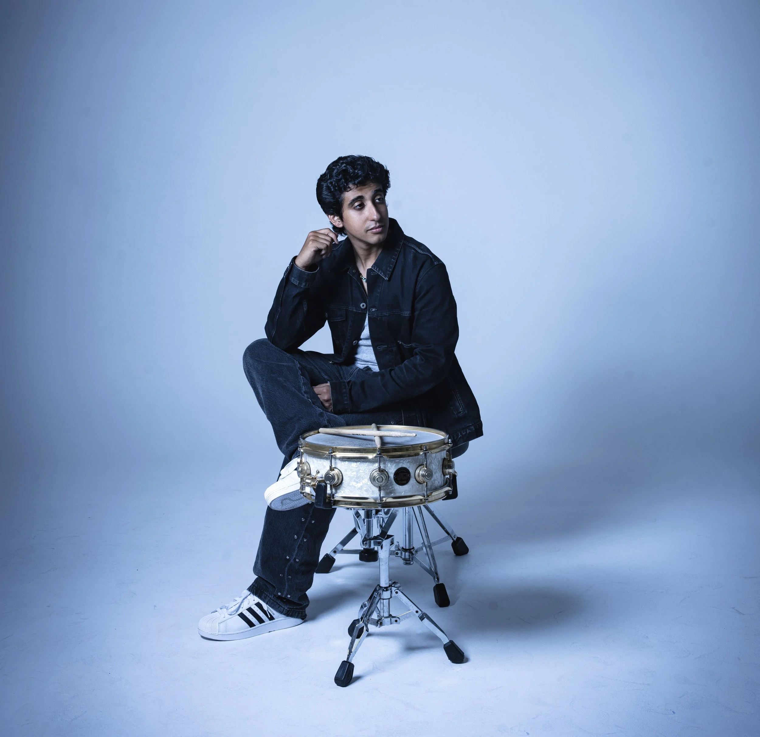 AV3 at Melody Lounge