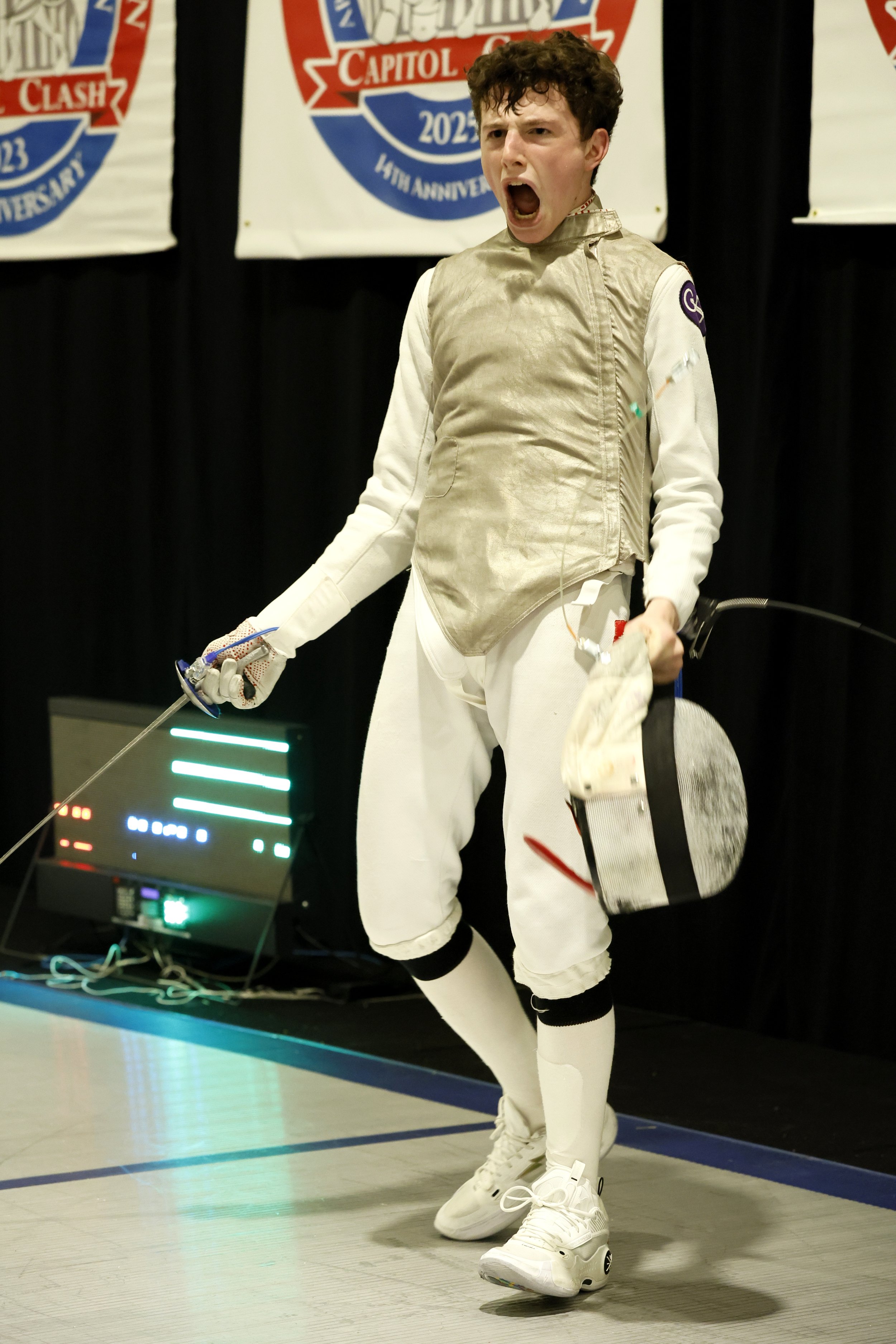 Y14MF-Gulchin v Hayes-Capitol Clash-Timacheff-0037.JPG