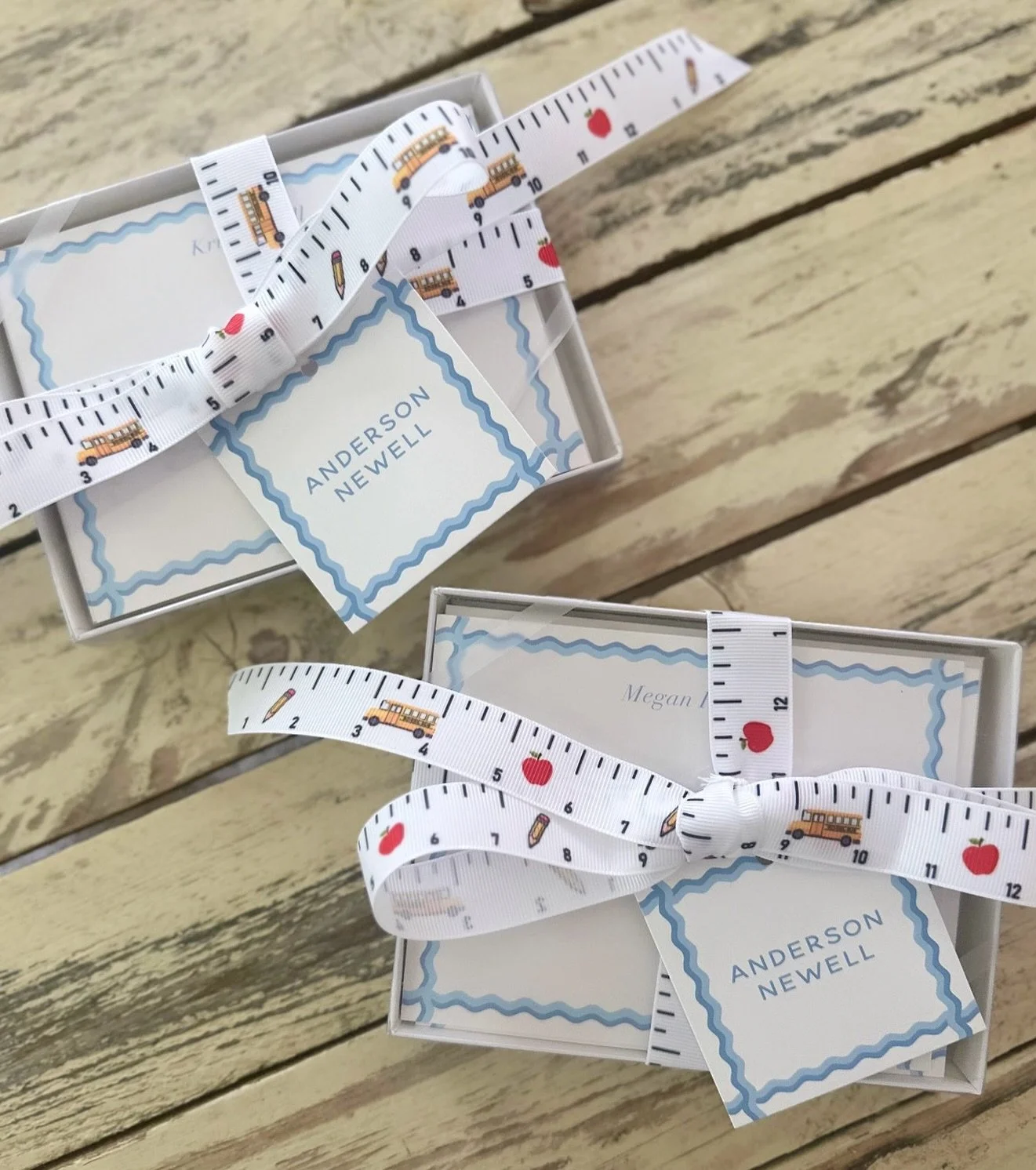 When you totally nail your back to school teacher gifts ❣️ @laurenlnewell is the expert! Shop the Ric Rac collection on the site now!