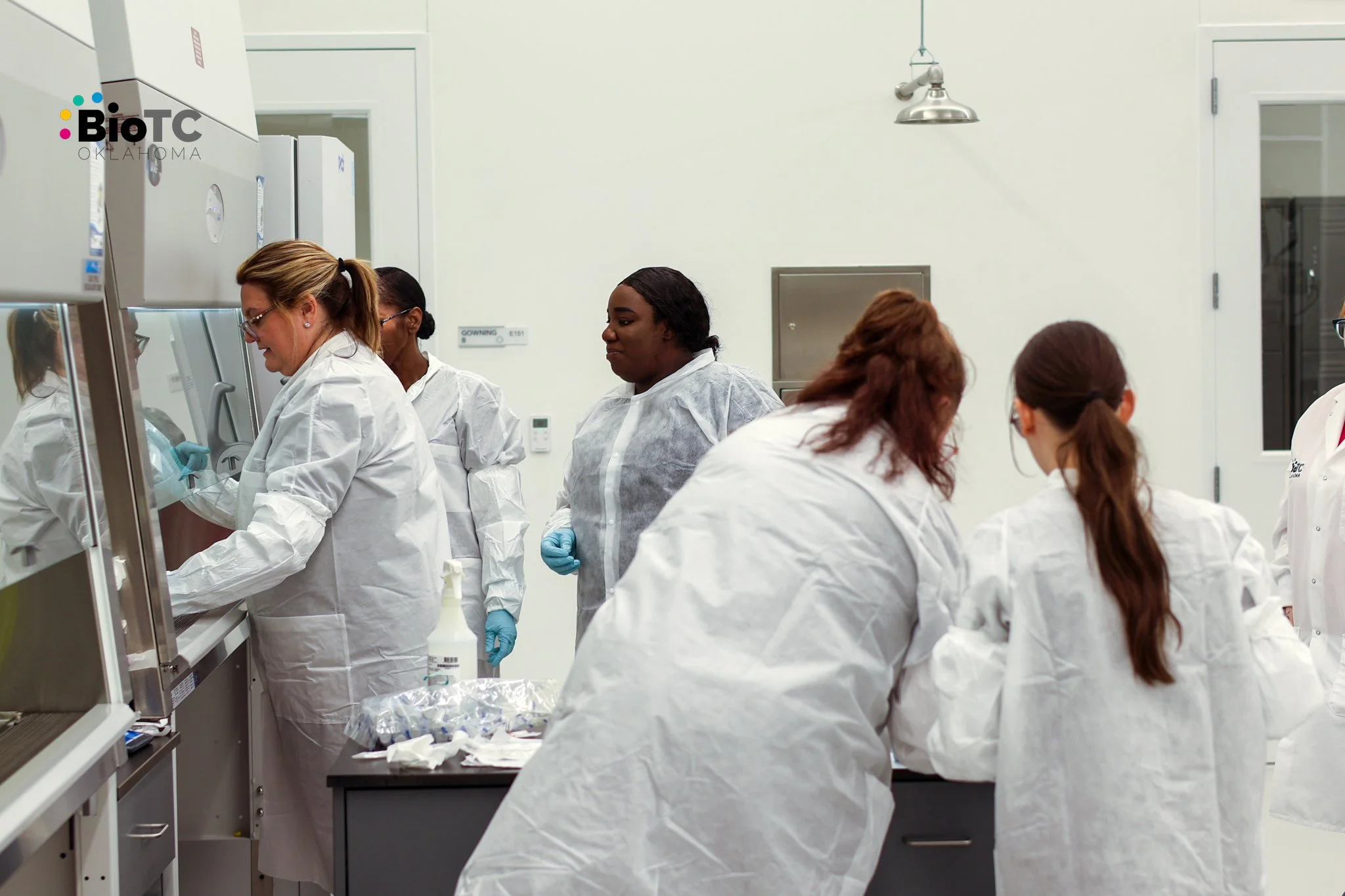 BioTC Lab Photos 3.jpg