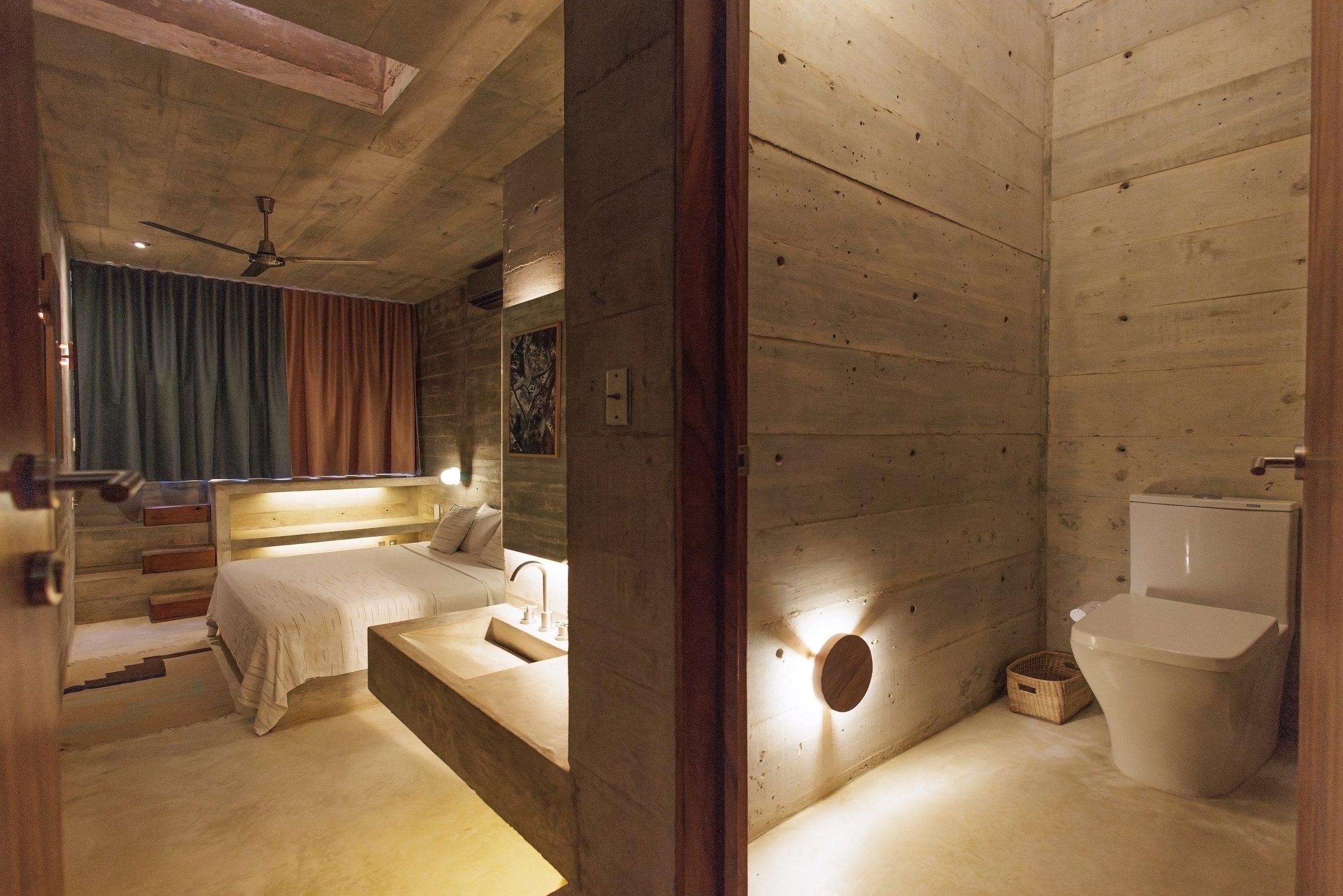 CASA TO-8.jpg