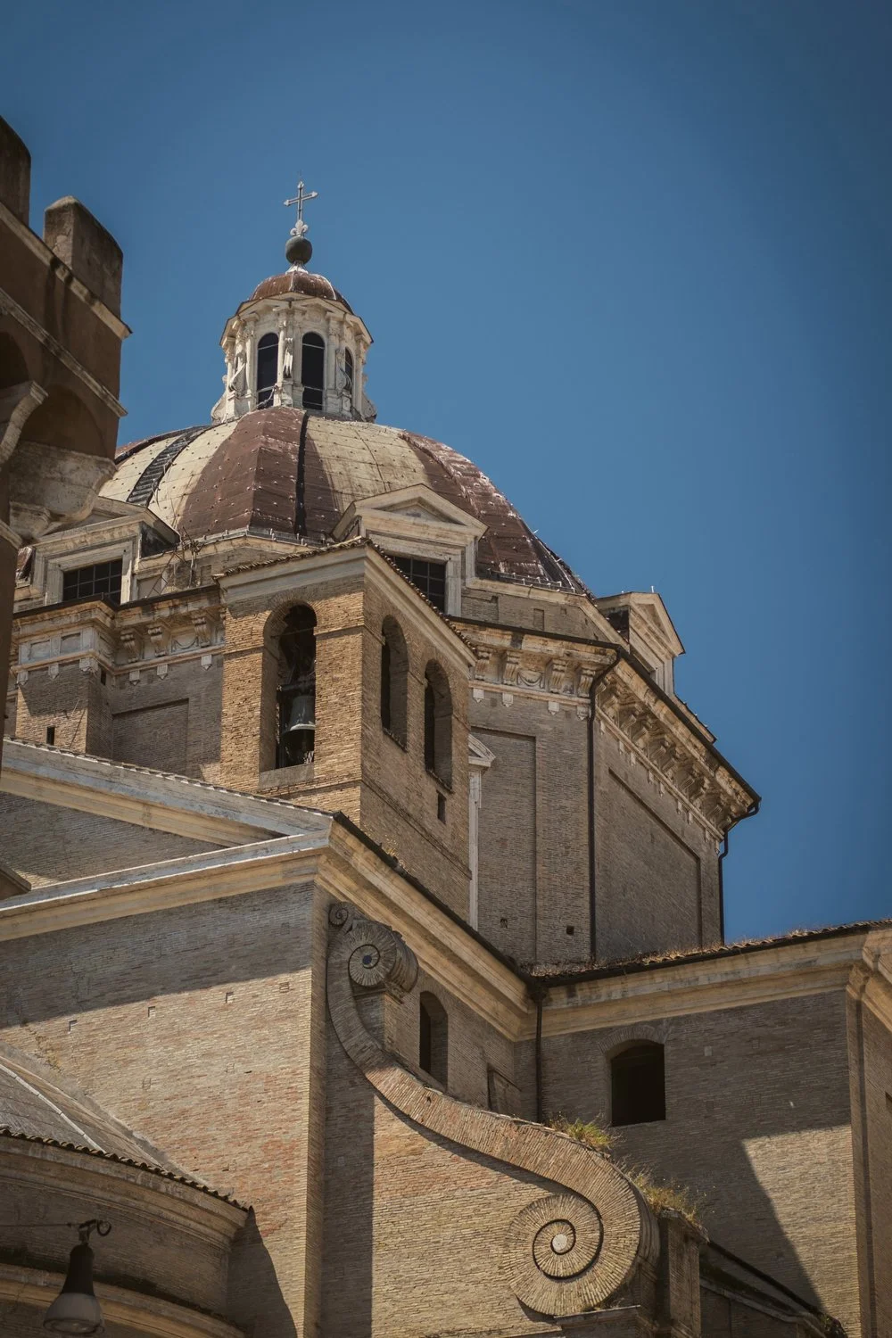 rome-building-02.jpg