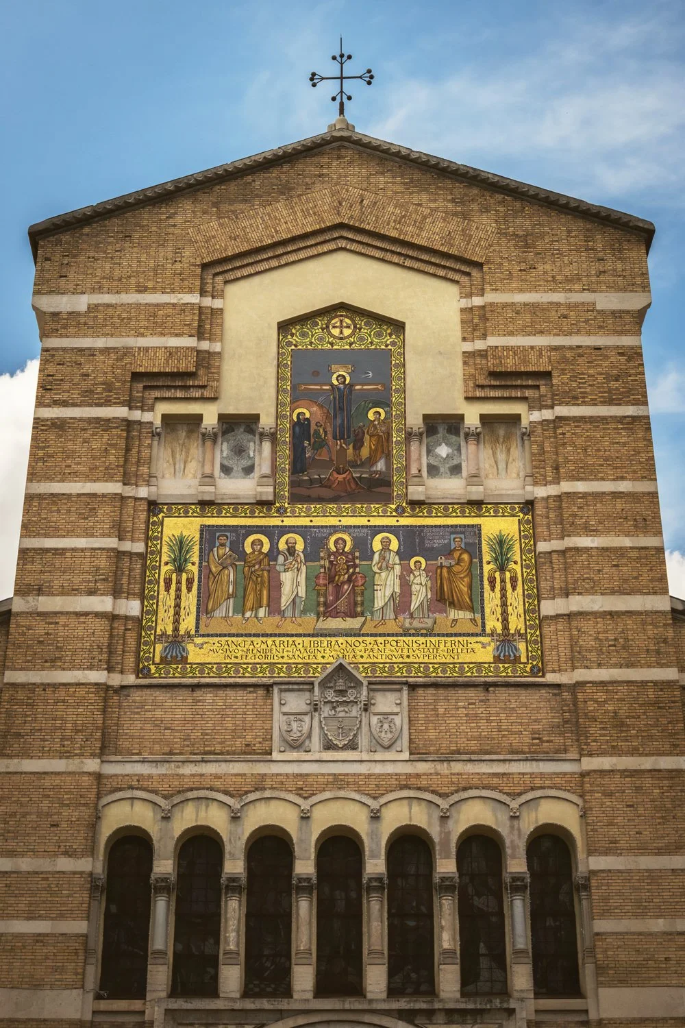 rome-building-07.jpg
