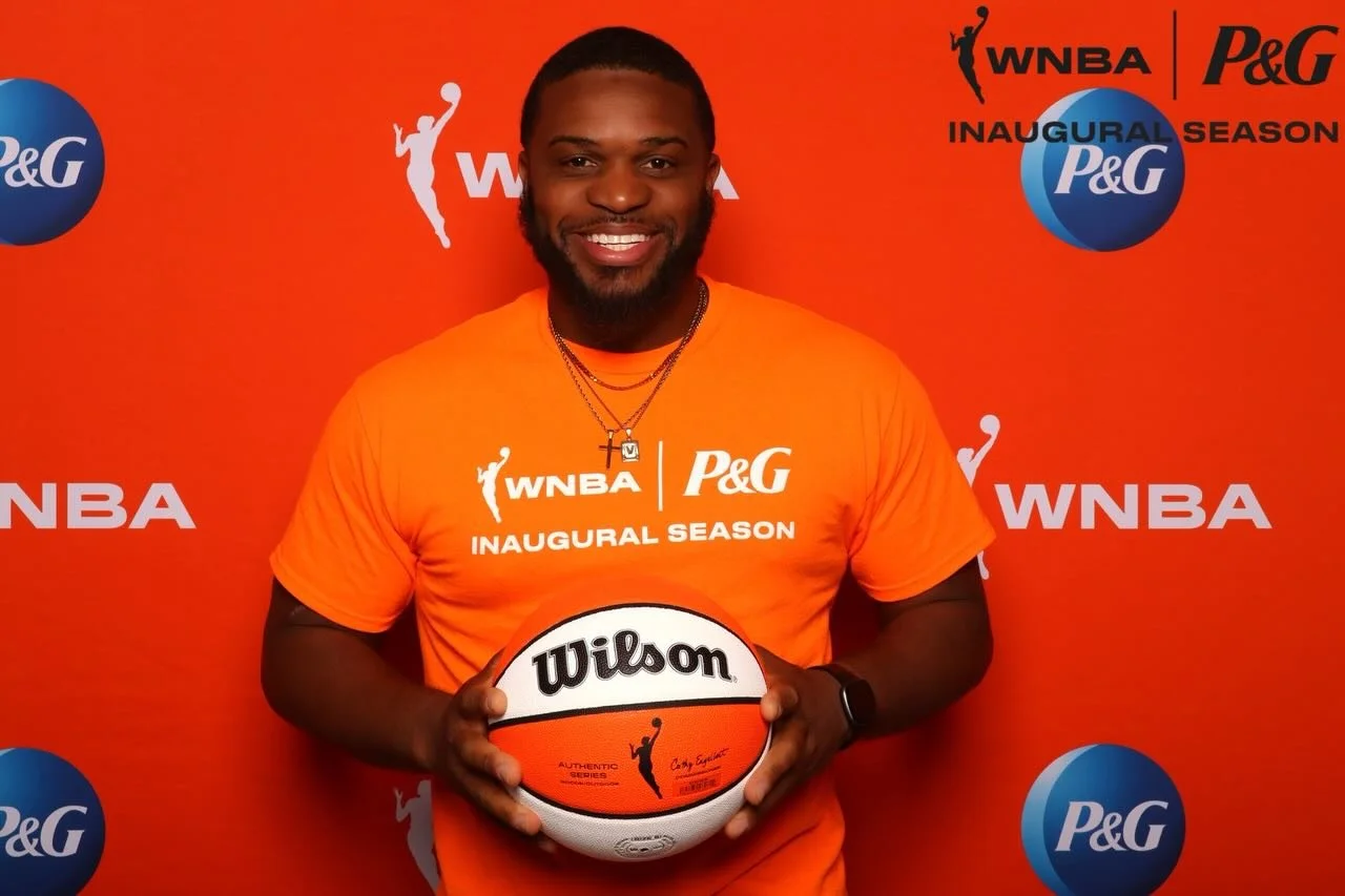We brought the Cincy Candid experience to the @proctergamble X @wnba inaugural celebration! 📸 🥳

#cincycandid #cincinnatievents #wnba #proctorandgamble