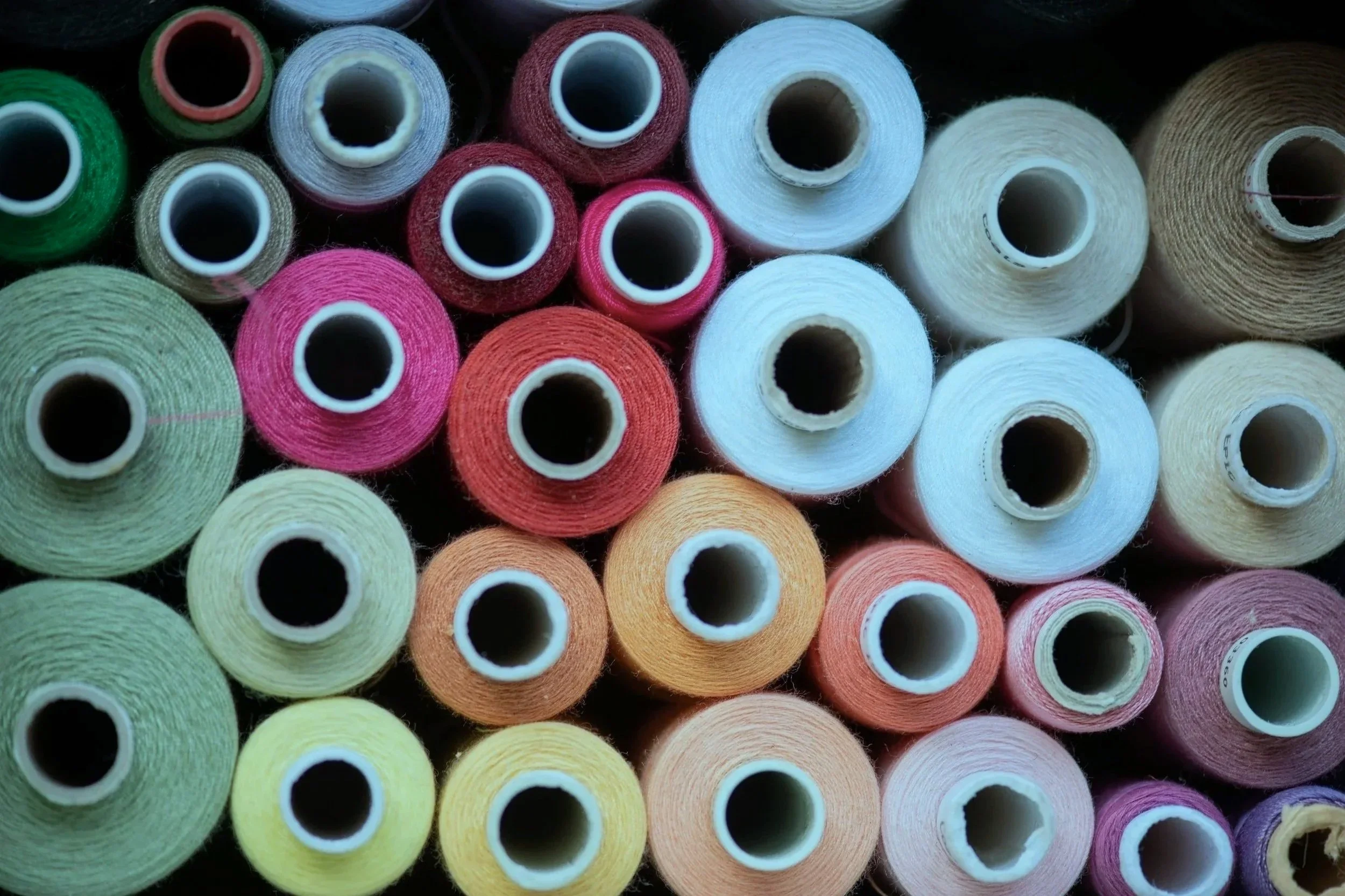 Top 10 Australian Online-Only Fabric Stores for Dressmaking and Sewing