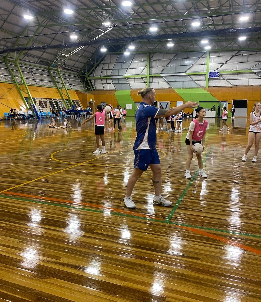 For almost 12 months, we have been working with Avondale Heights Netball Club through our EVOLVE program. 🔥✨

EVOLVE is a 12-month immersive leadership development program designed to support athletes, coaches, umpires and club leaders in becoming t