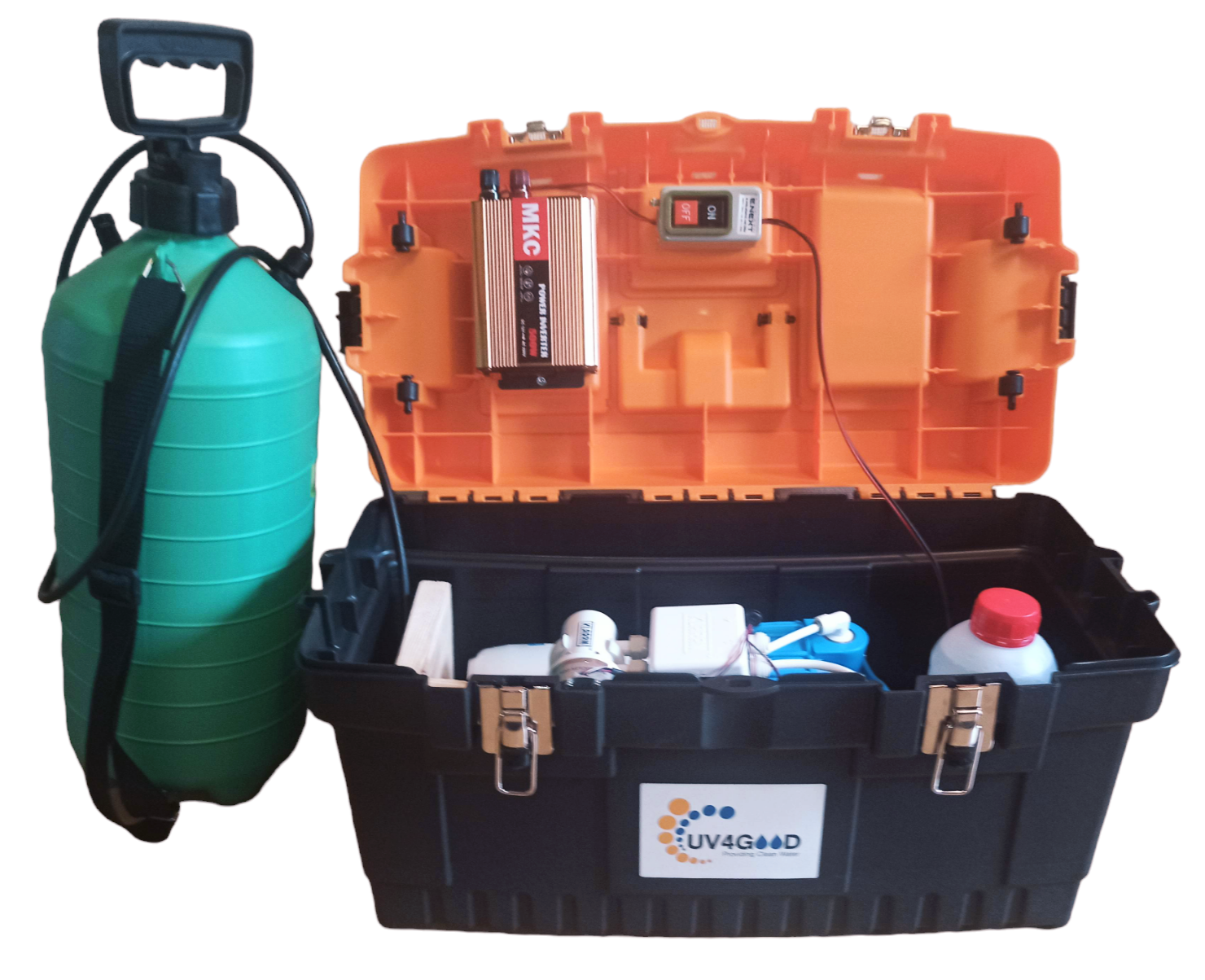 The Basic Kit consists of a manual water pump, filters (mechanical and ultrafilter), UVC LED system and a power supply unit. The throughput of the kit is 1-2 l/min.