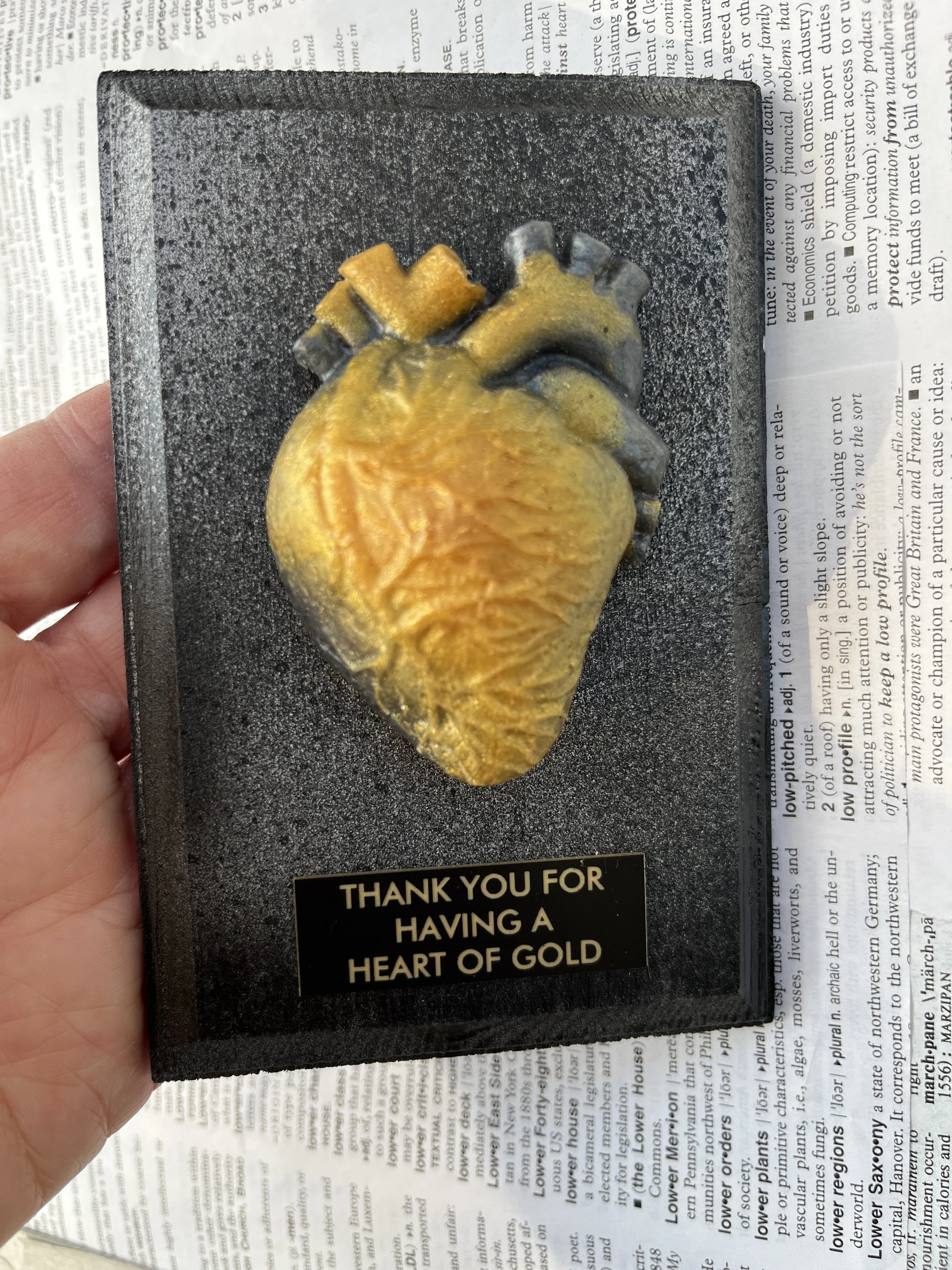 Heart of Gold Trophy Art Object - Valentines Day (HE56)