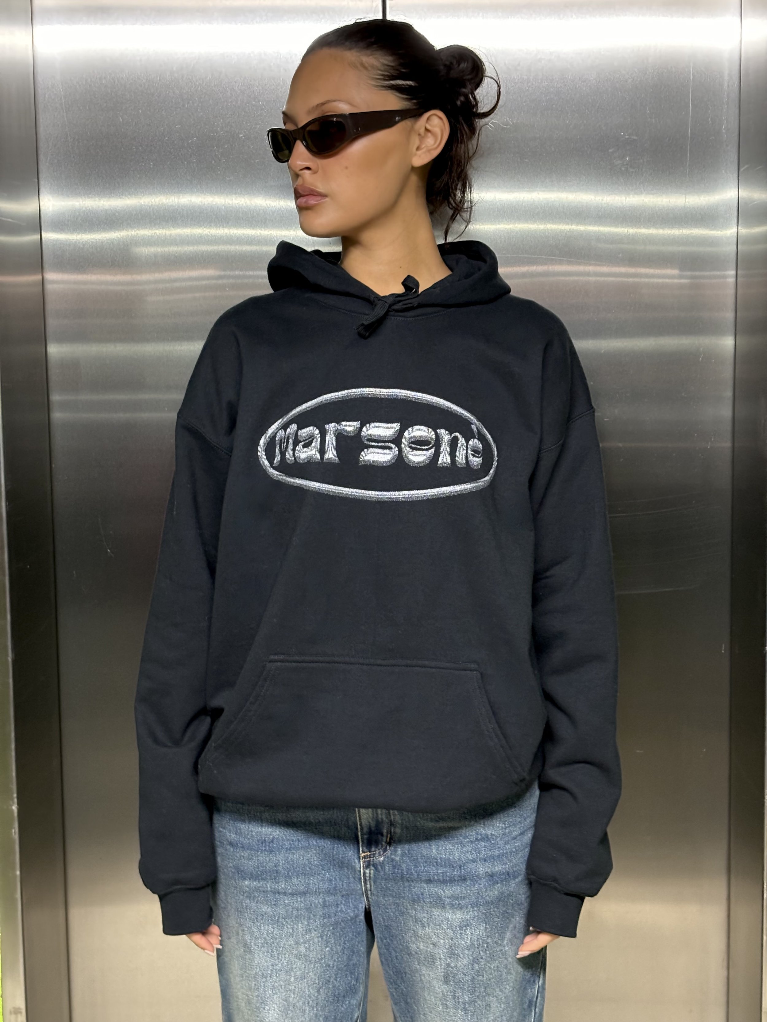 marsene-metallic-hoodie-black-oversized.jpeg