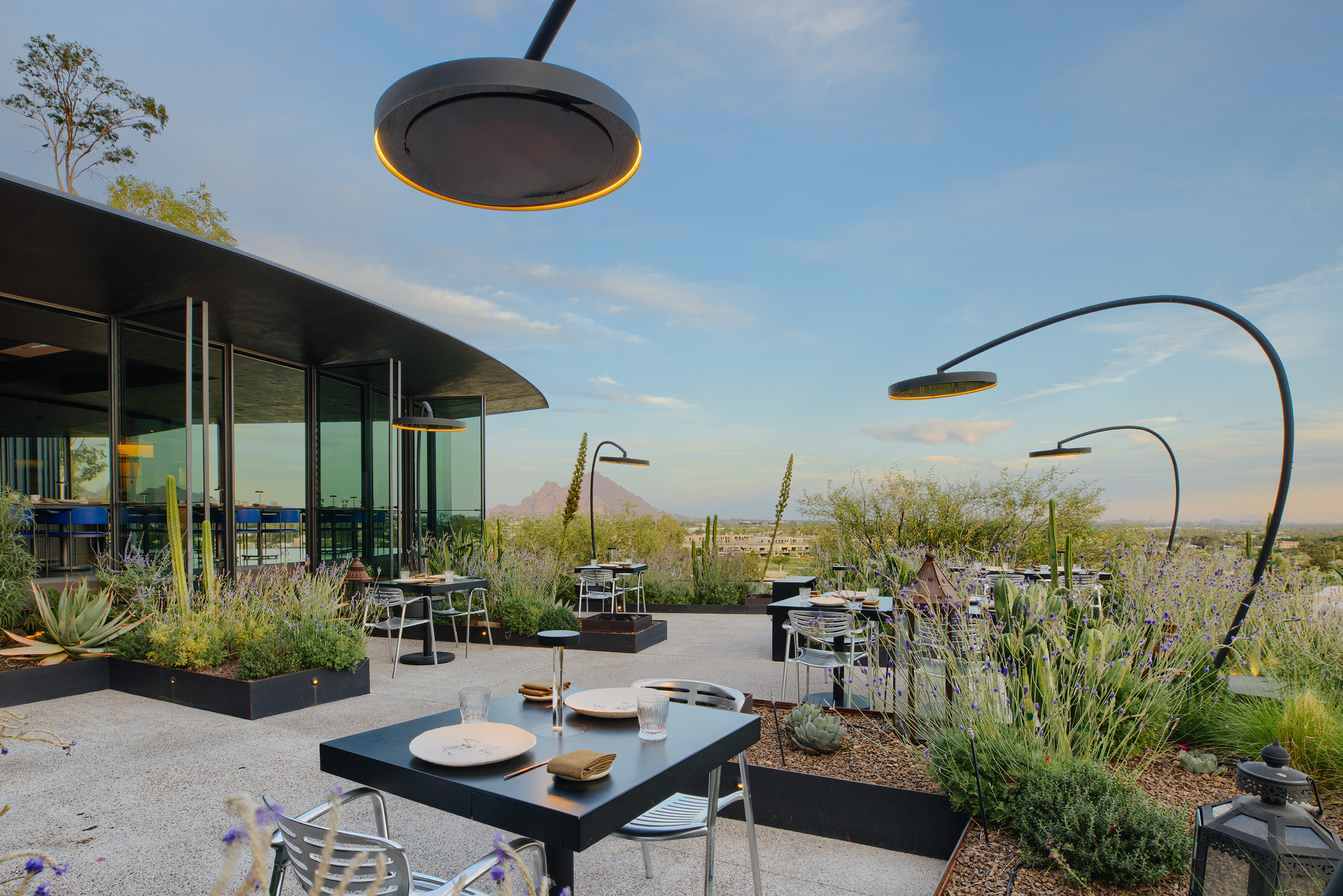 Wrigleys Mansion Eclipse Portable Heater (2).png