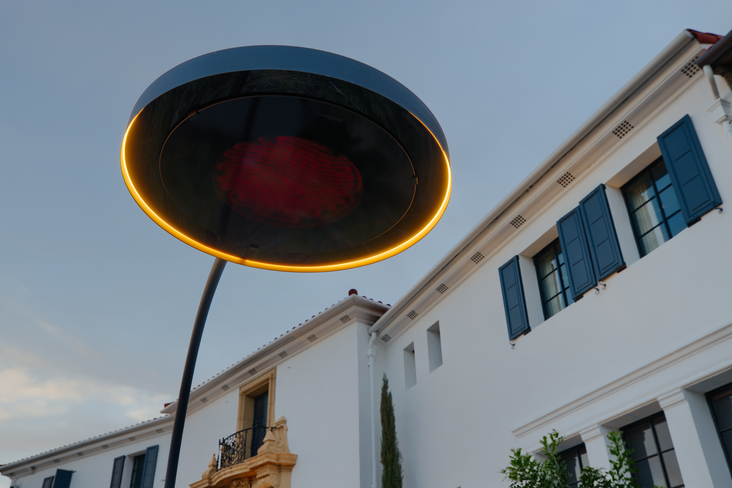 Wrigleys Mansion Eclipse Portable Heater (5).png